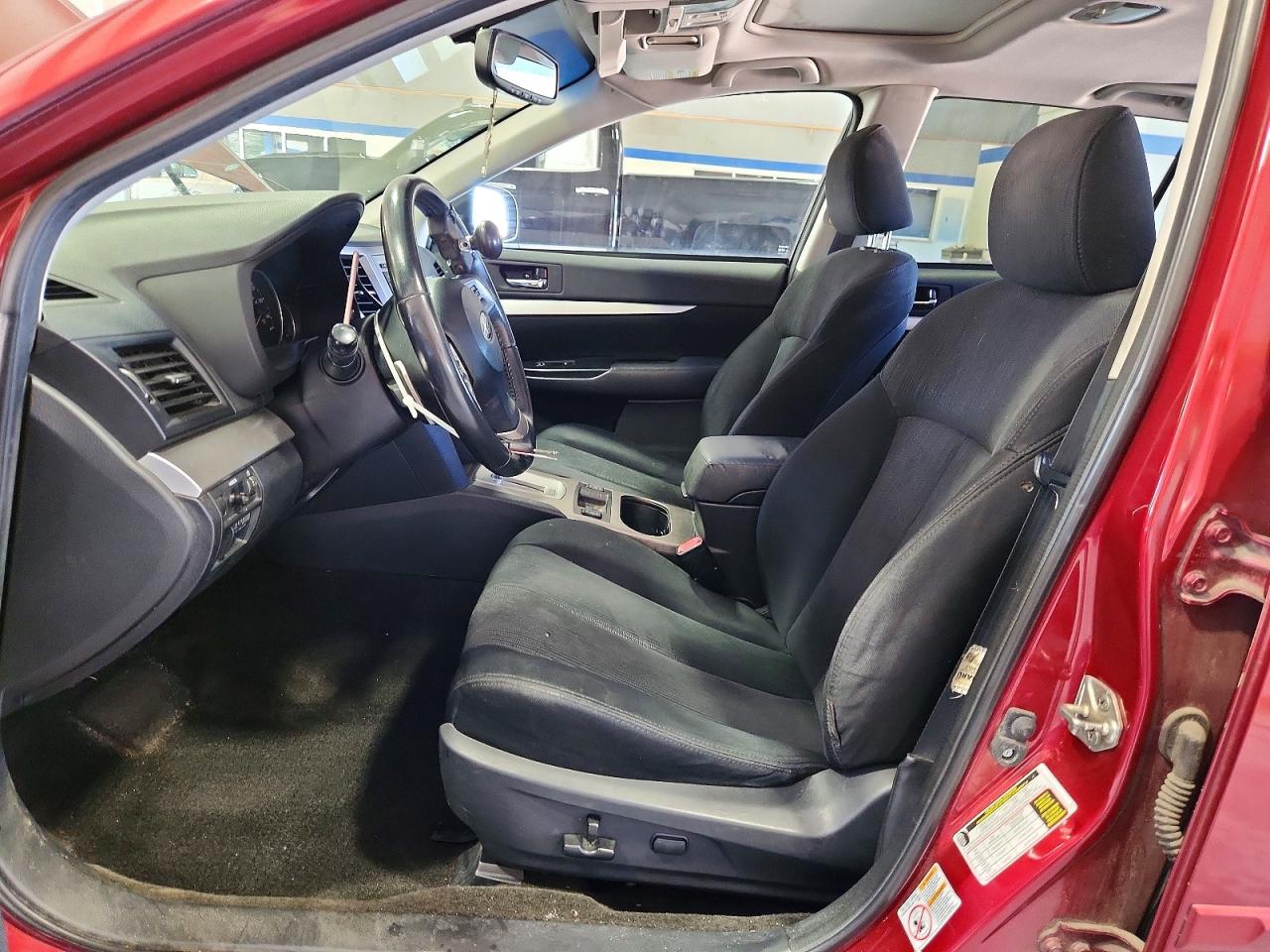 2013 Subaru Outback 2.5i Premium Burgundy vin: 4S4BRCGC6D3250858