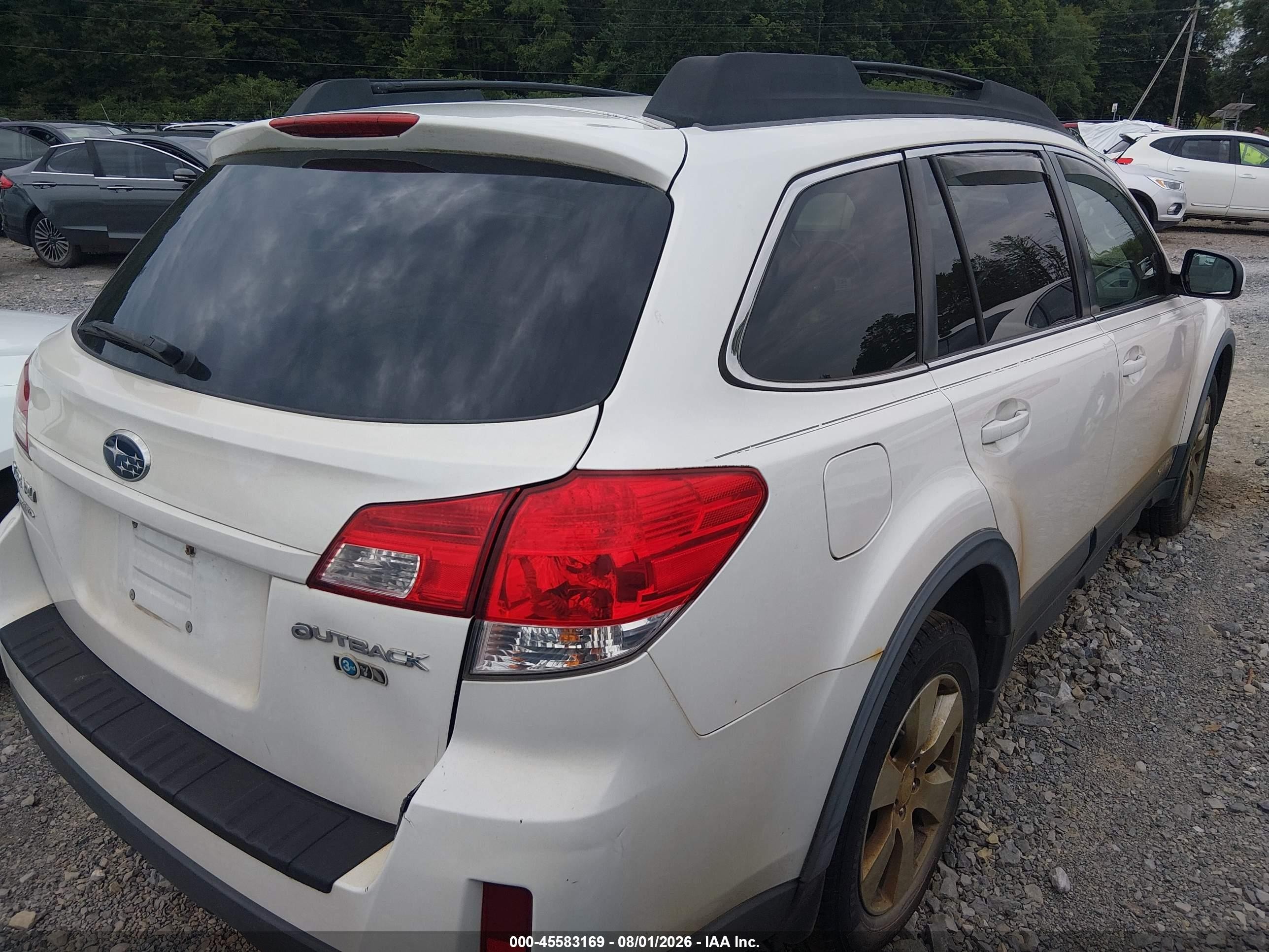 2011 Subaru Outback 2.5i Premium White vin: 4S4BRCGC7B3374618