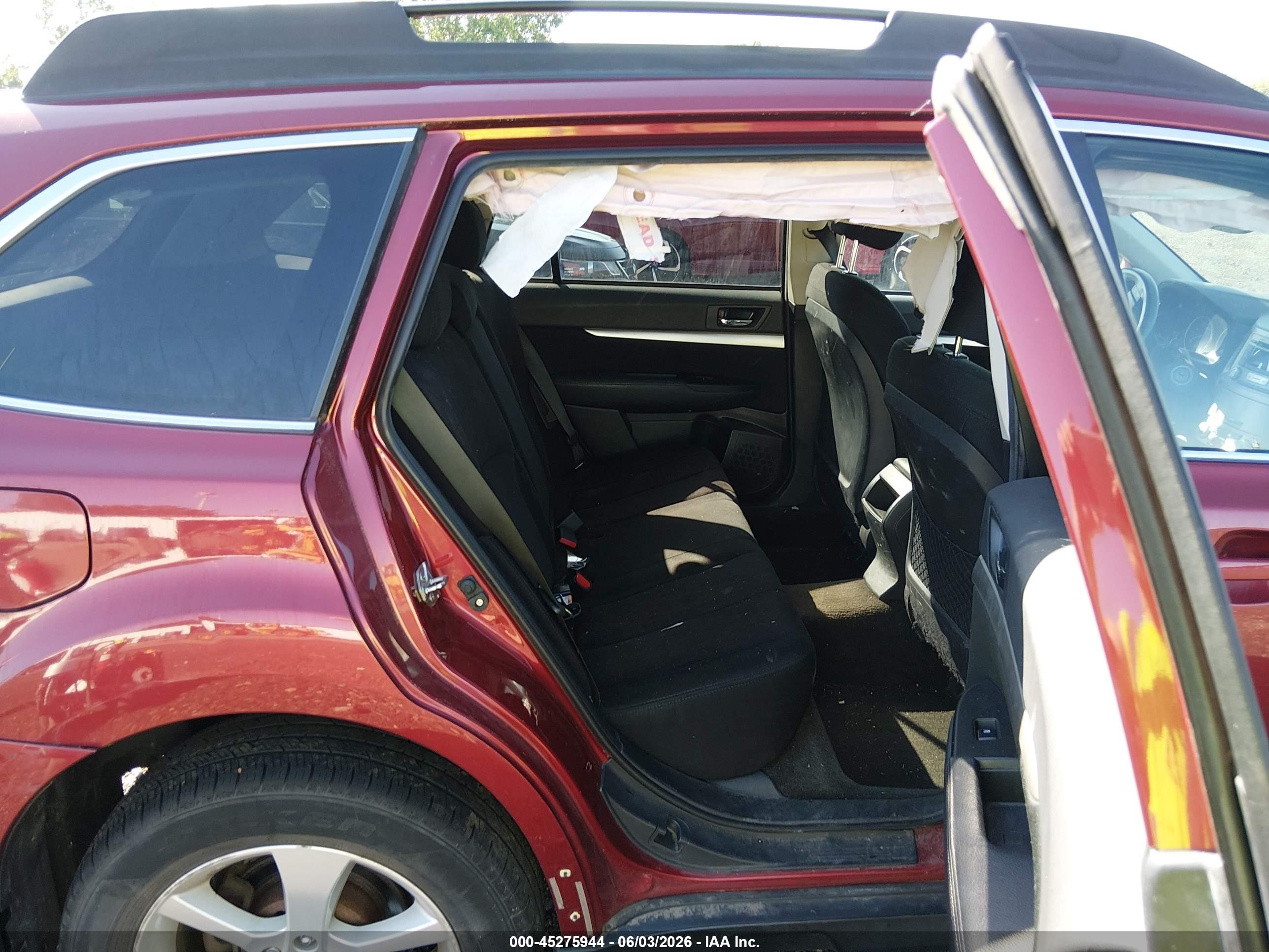 2013 Subaru Outback 2.5i Premium Red vin: 4S4BRCGC7D3262114