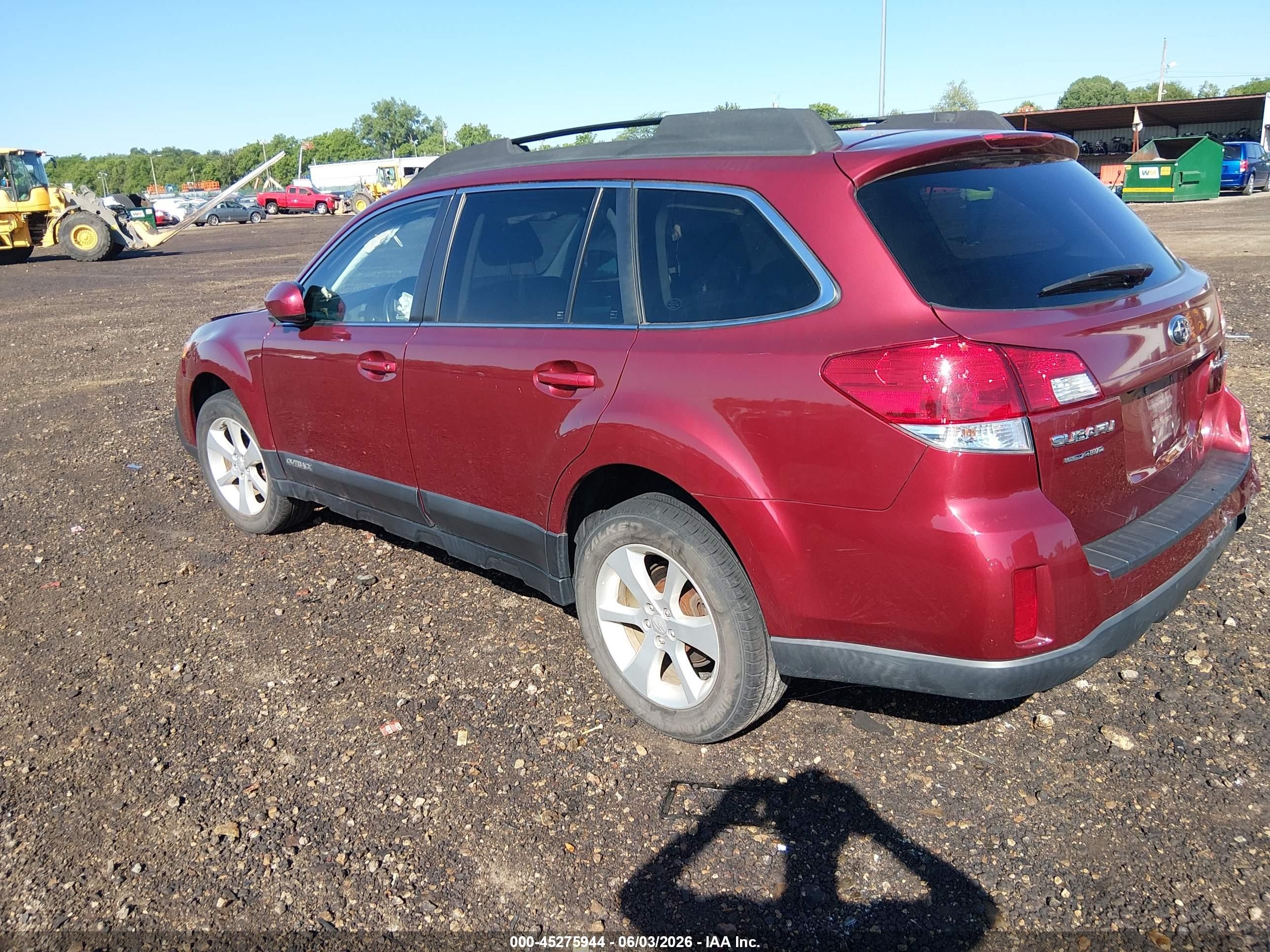 2013 Subaru Outback 2.5i Premium Red vin: 4S4BRCGC7D3262114