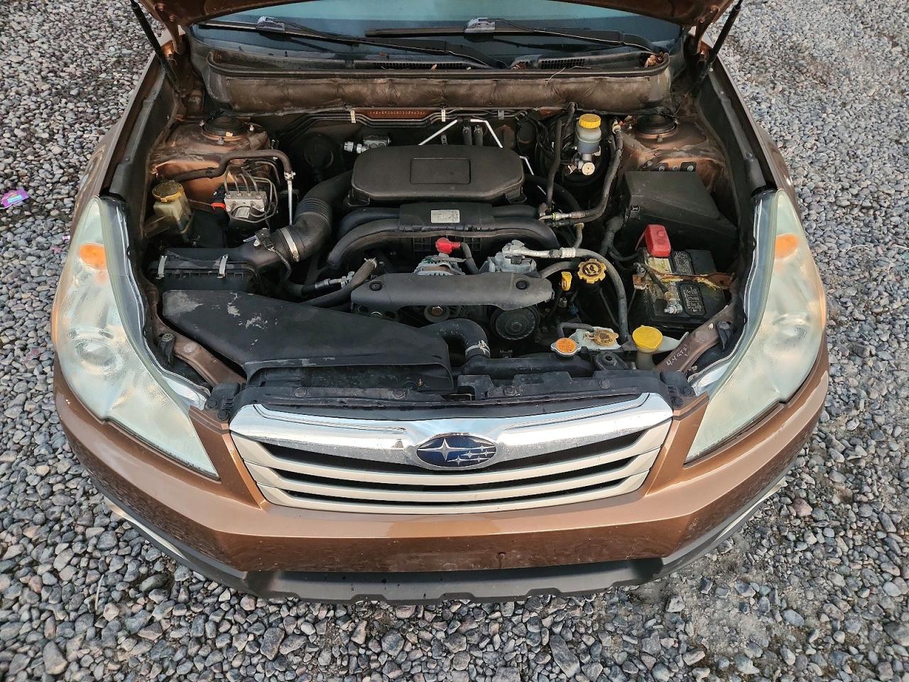 2012 Subaru Outback 2.5i Premium Brown vin: 4S4BRCGC8C3258636