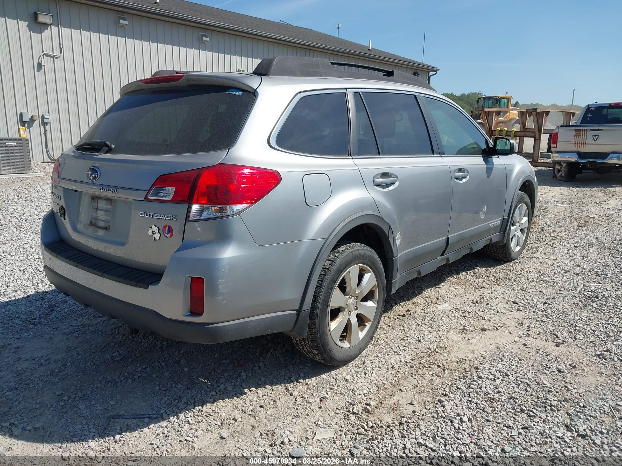 2011 Subaru Outback 2.5i Premium Gray vin: 4S4BRCGC9B3328773
