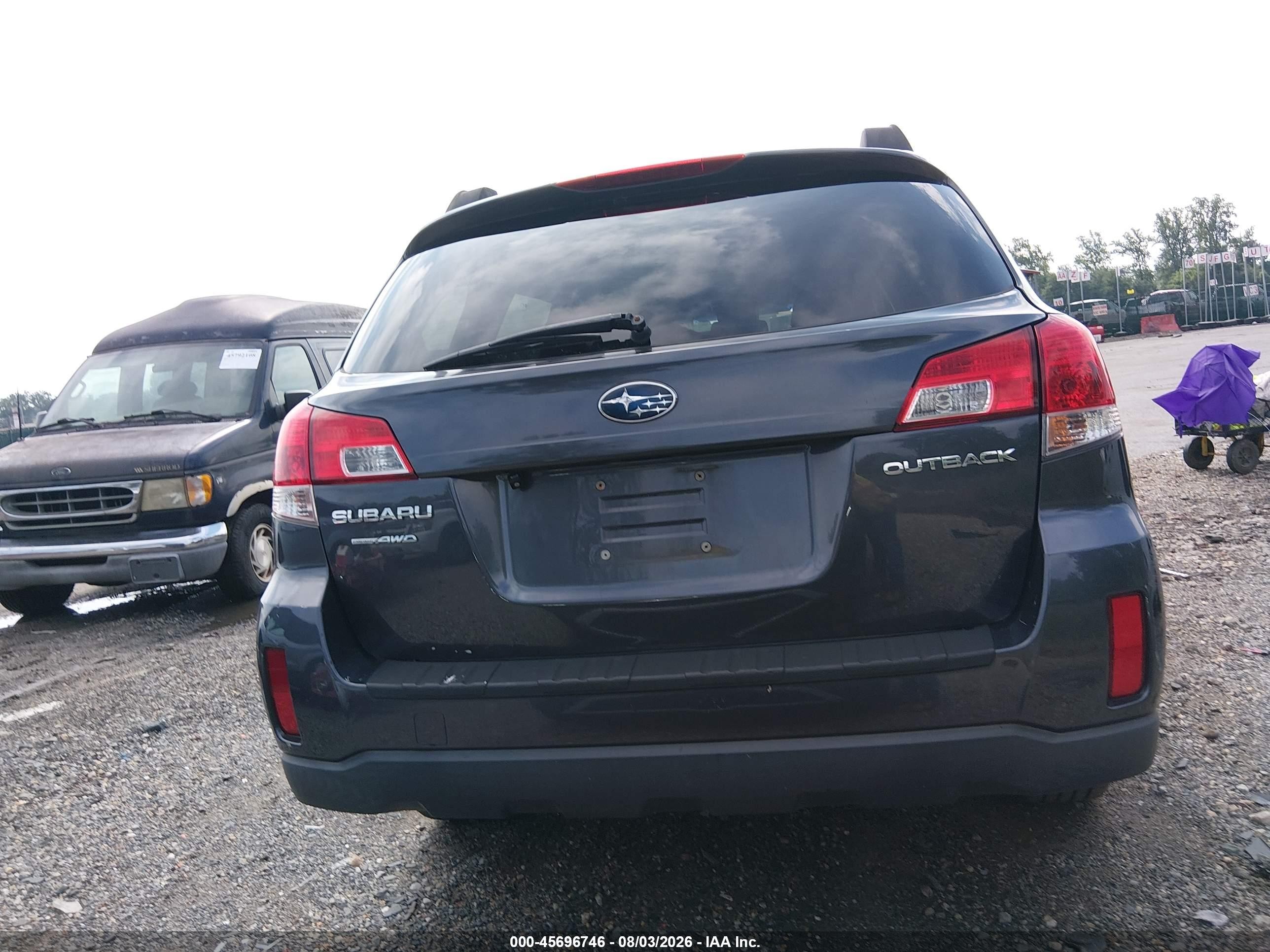 2012 Subaru Outback 2.5i Premium Black vin: 4S4BRCGC9C3213138