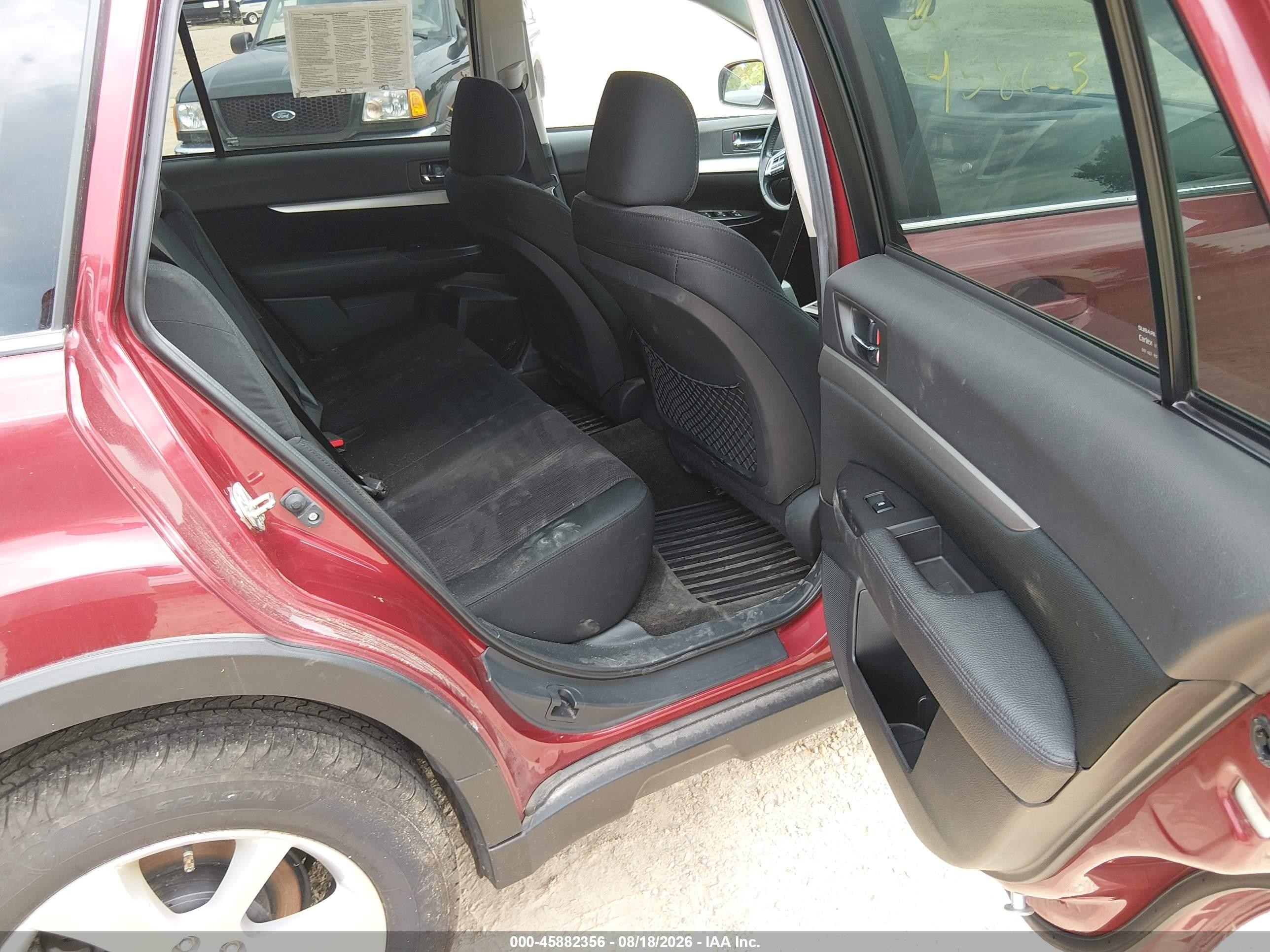 2013 Subaru Outback 2.5i Premium Burgundy vin: 4S4BRCGCXD3273592