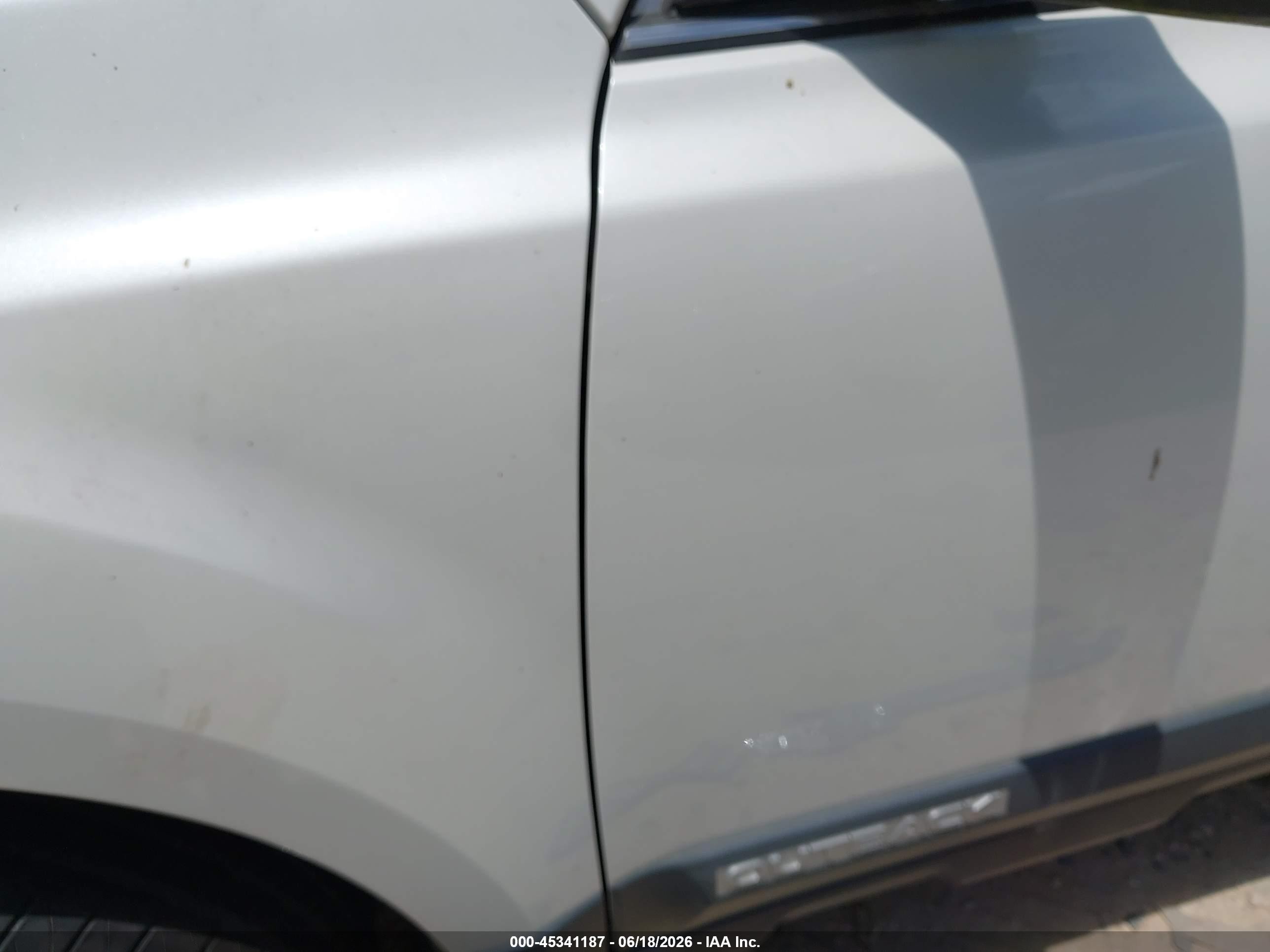 2010 Subaru Outback 2.5i Premium White vin: 4S4BRCHC3A1320127