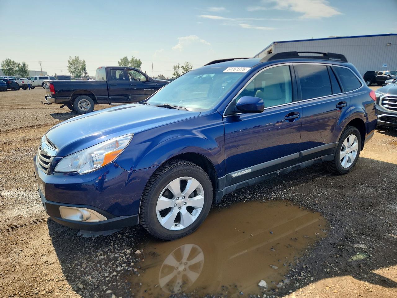 2011 Subaru Outback 2.5i Premium Blue vin: 4S4BRCHC6B3380568