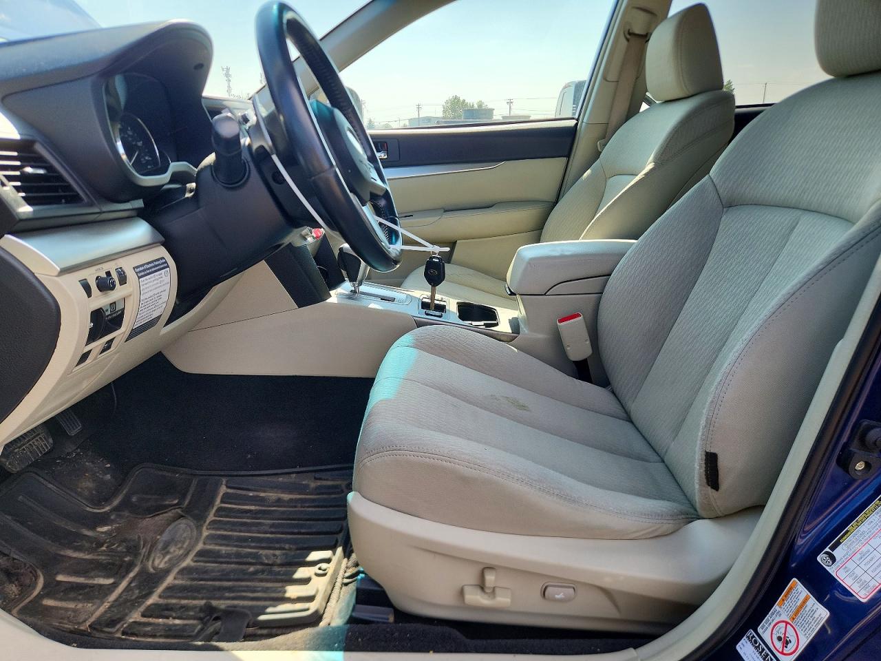 2011 Subaru Outback 2.5i Premium Blue vin: 4S4BRCHC6B3380568