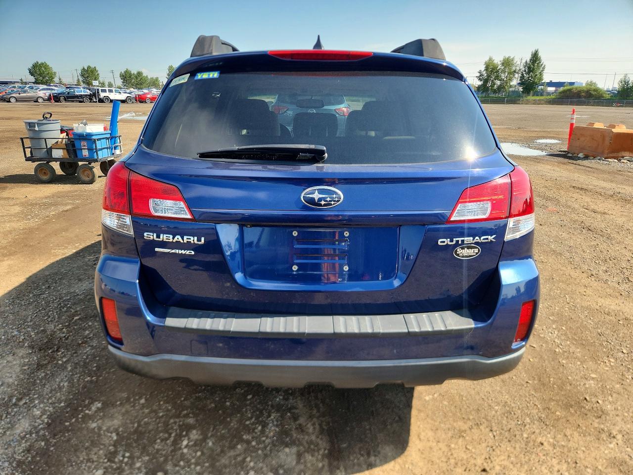 2011 Subaru Outback 2.5i Premium Blue vin: 4S4BRCHC6B3380568