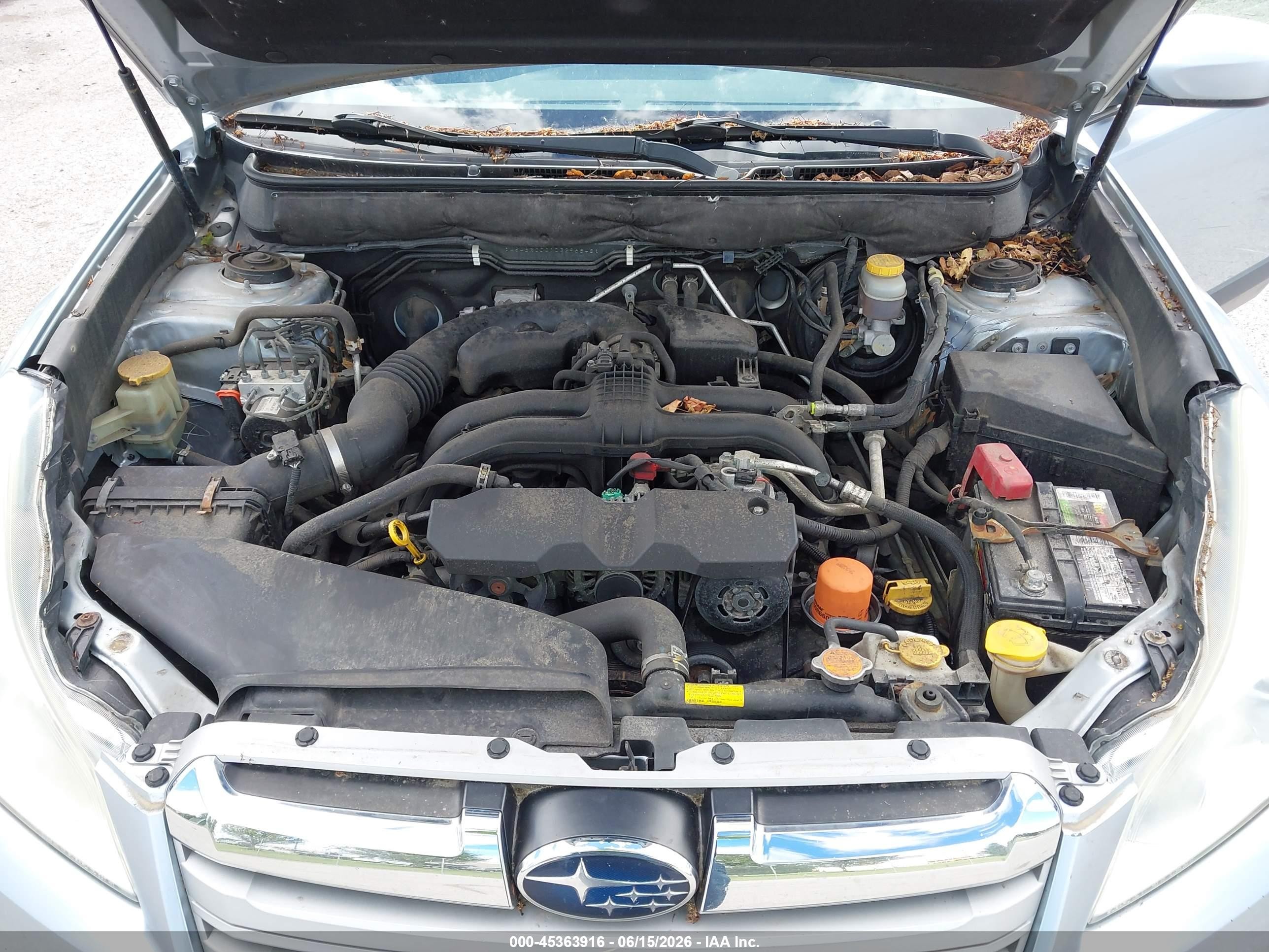 2013 Subaru Outback 2.5i Limited Silver vin: 4S4BRCJC1D3296848