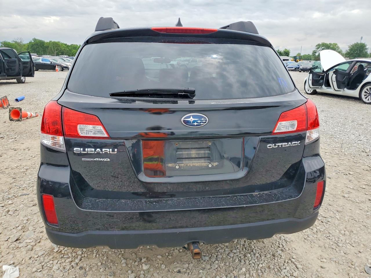 2012 Subaru Outback 2.5i Limited Черный vin: 4S4BRCJC3C3256835