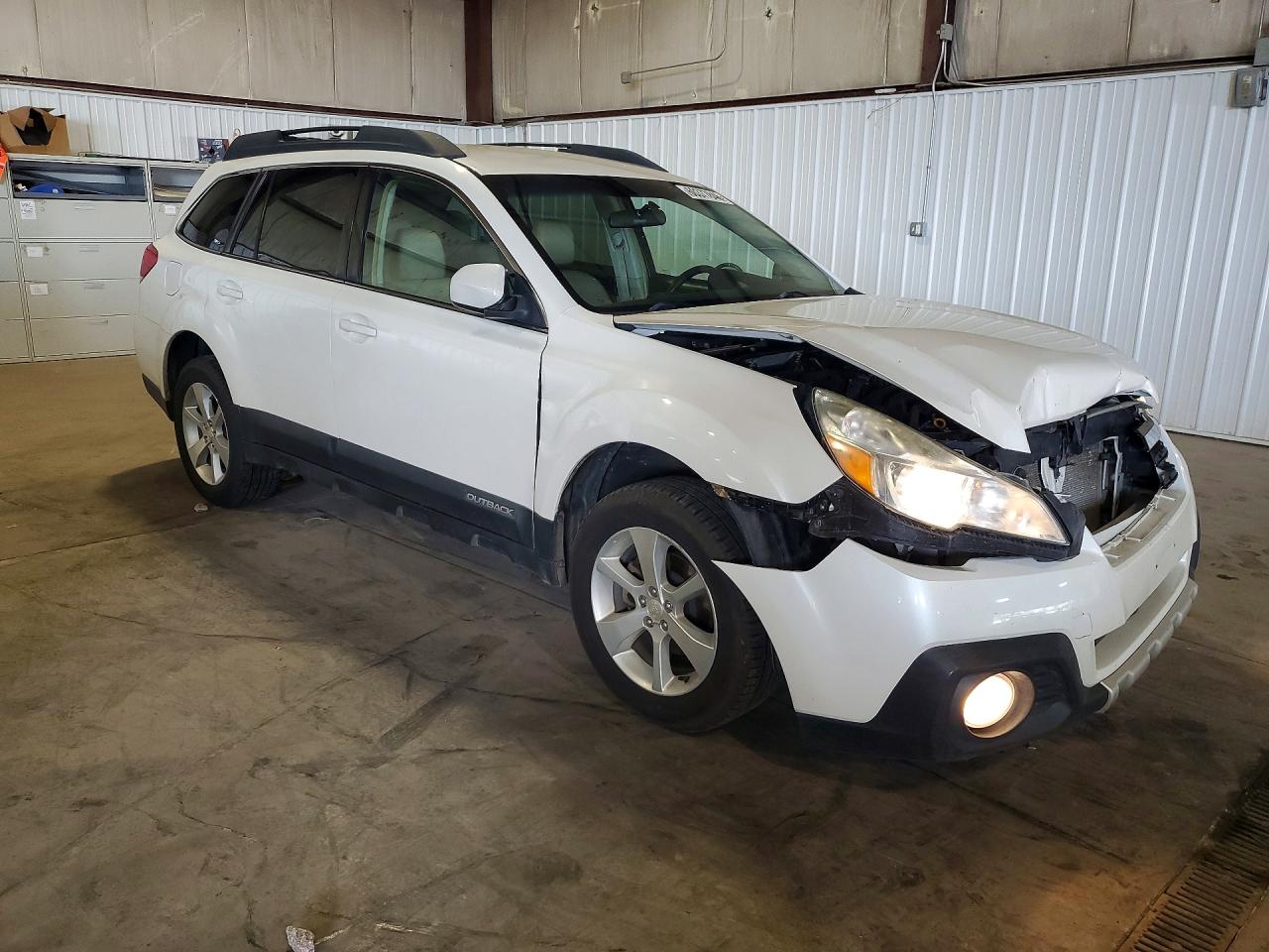 2013 Subaru Outback 2.5i Limited White vin: 4S4BRCJC5D3298375
