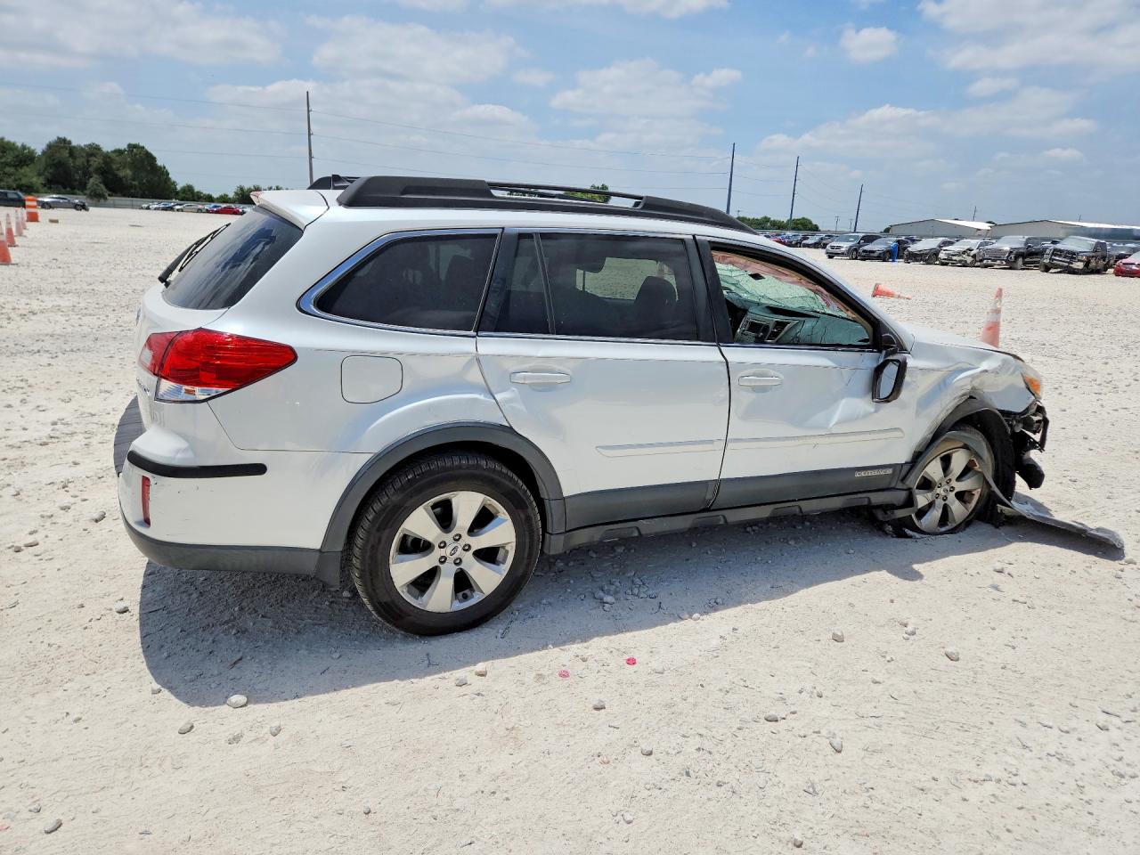 2012 Subaru Outback 2.5i Limited Белый vin: 4S4BRCJC6C3288369