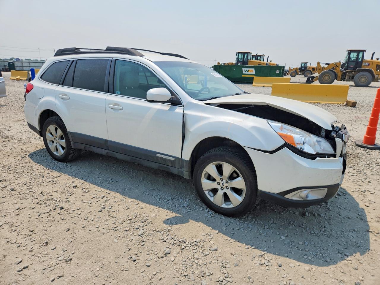2012 Subaru Outback 2.5i Limited White vin: 4S4BRCJCXC3280825