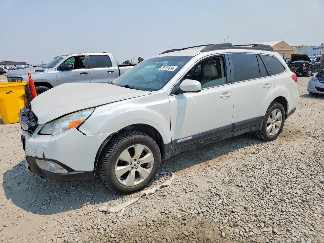 2012 Subaru Outback 2.5i Limited White vin: 4S4BRCJCXC3280825