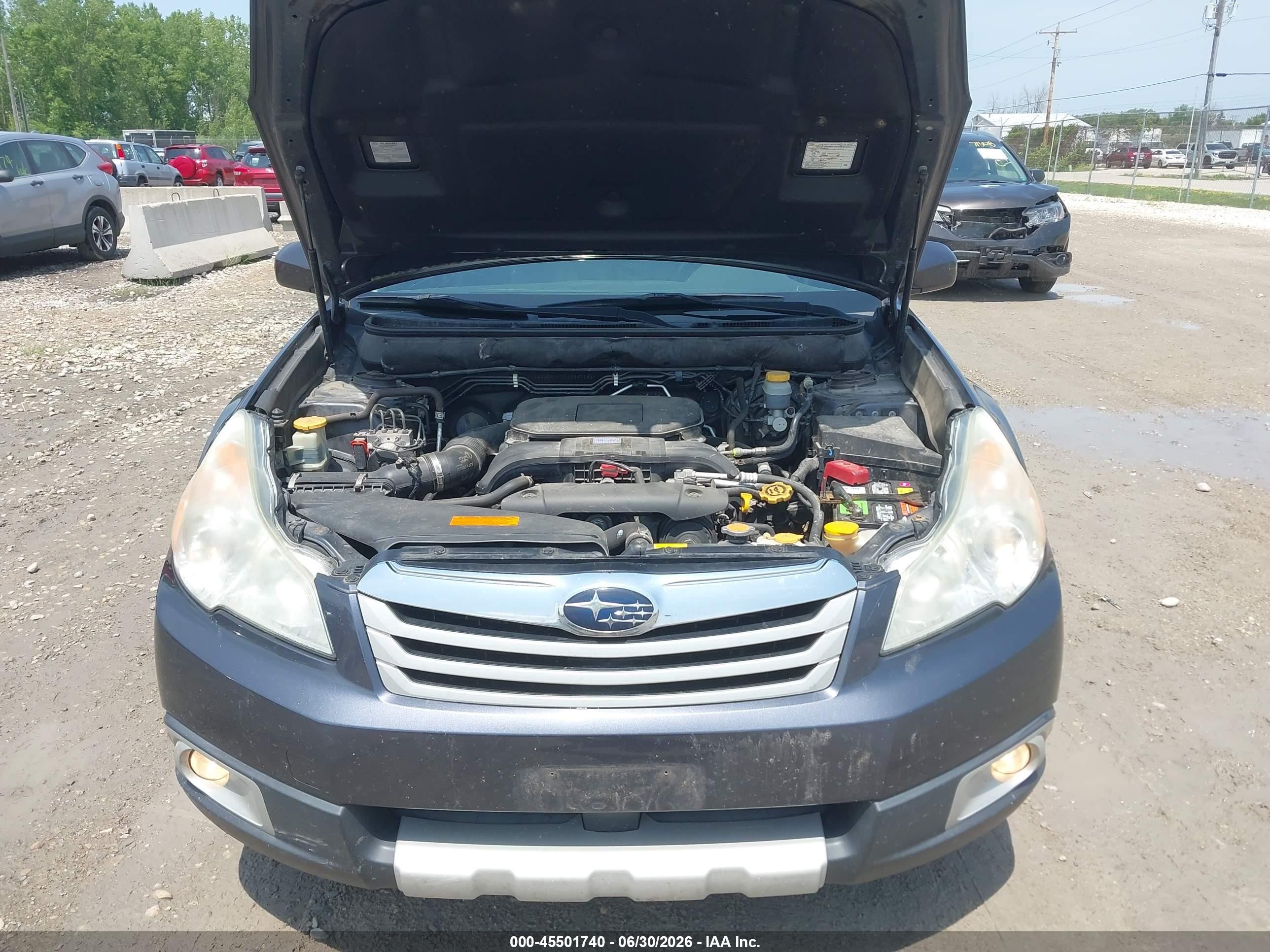 2012 Subaru Outback 2.5i Limited Gray vin: 4S4BRCKC0C3297082