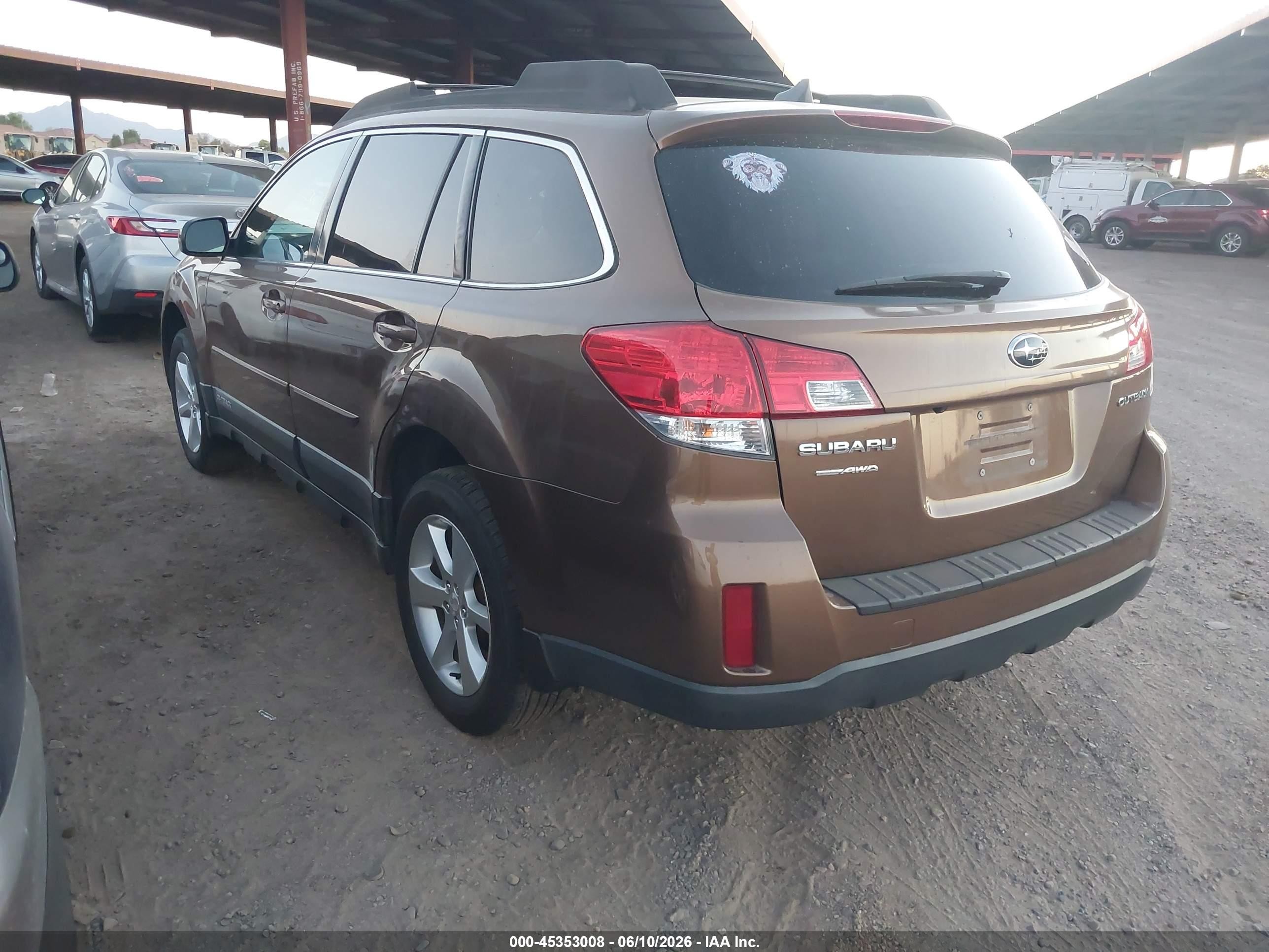 2013 Subaru Outback 2.5i Limited Brown vin: 4S4BRCKC0D3268800
