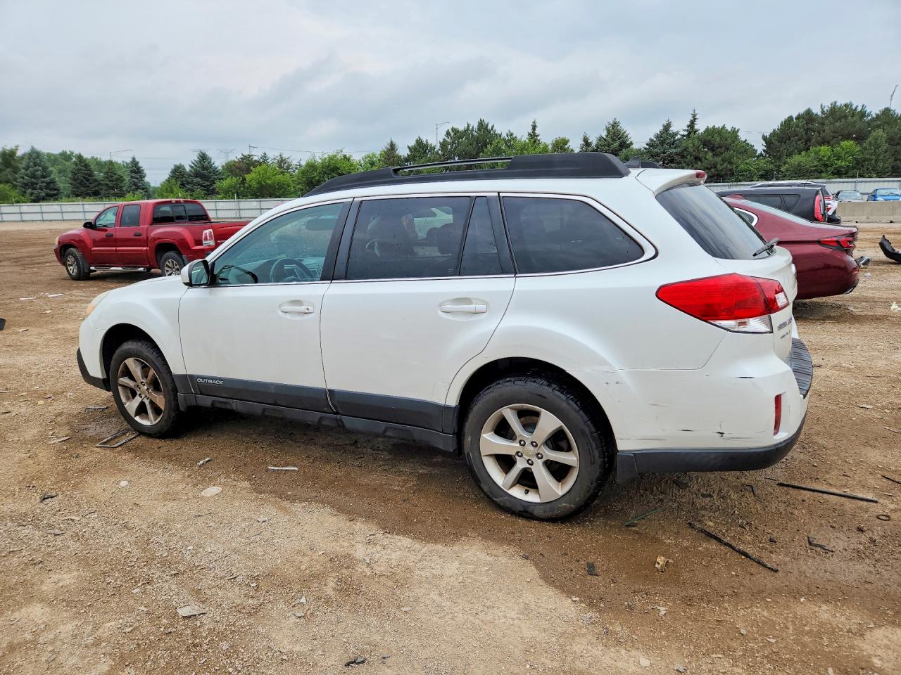 2013 Subaru Outback 2.5i Limited White vin: 4S4BRCKC0D3273012