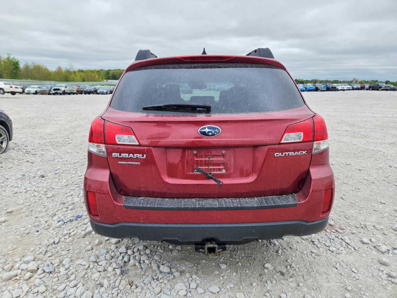 2014 Subaru Outback 2.5i Limited Красный vin: 4S4BRCKC0E3244594
