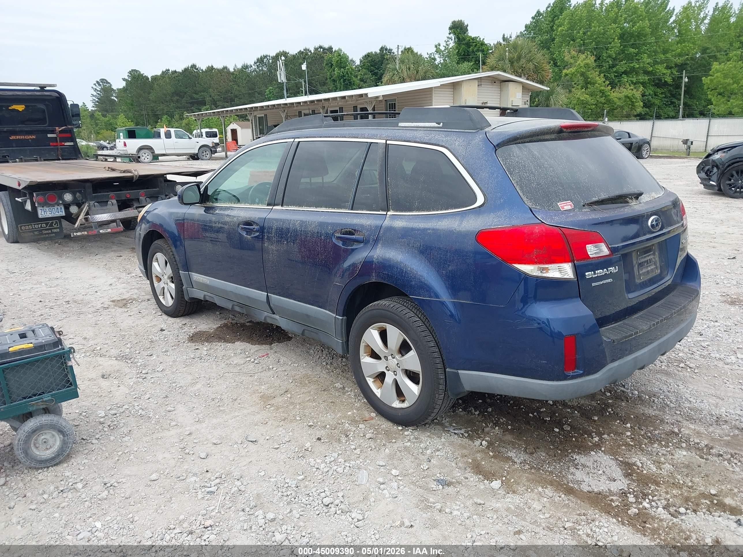 2010 Subaru Outback 2.5i Limited Blue vin: 4S4BRCKC1A3332970