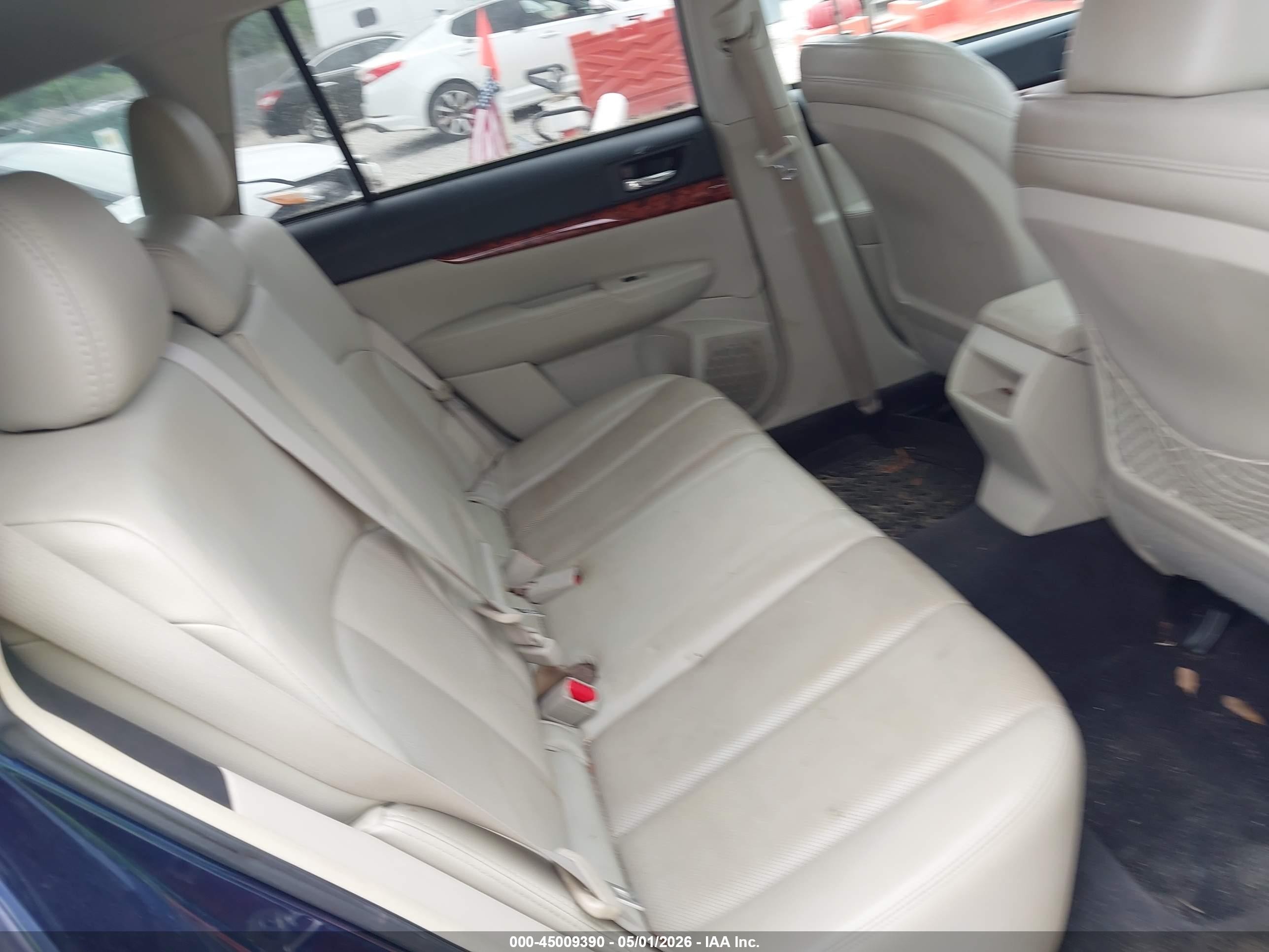 2010 Subaru Outback 2.5i Limited Blue vin: 4S4BRCKC1A3332970