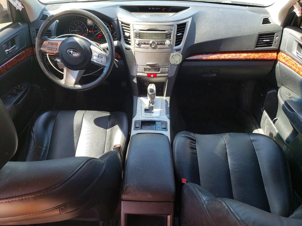 2011 Subaru Outback 2.5i Limited Silver vin: 4S4BRCKC1B3353478