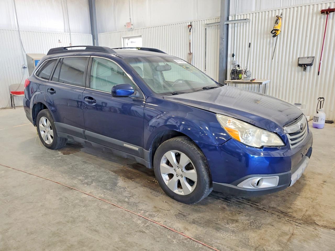 2011 Subaru Outback 2.5i Limited Синий vin: 4S4BRCKC1B3378011