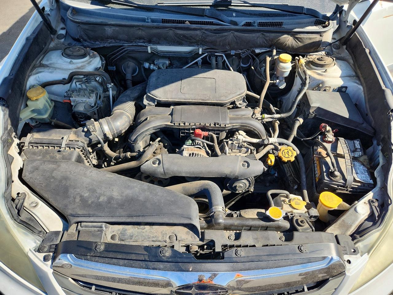 2012 Subaru Outback 2.5i Limited Белый vin: 4S4BRCKC1C3248246