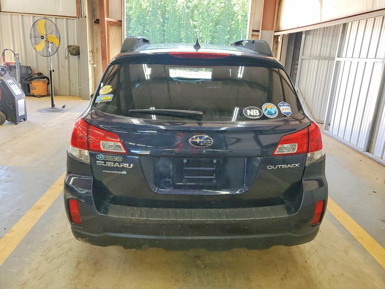 2013 Subaru Outback 2.5i Limited Blue vin: 4S4BRCKC1D3249558