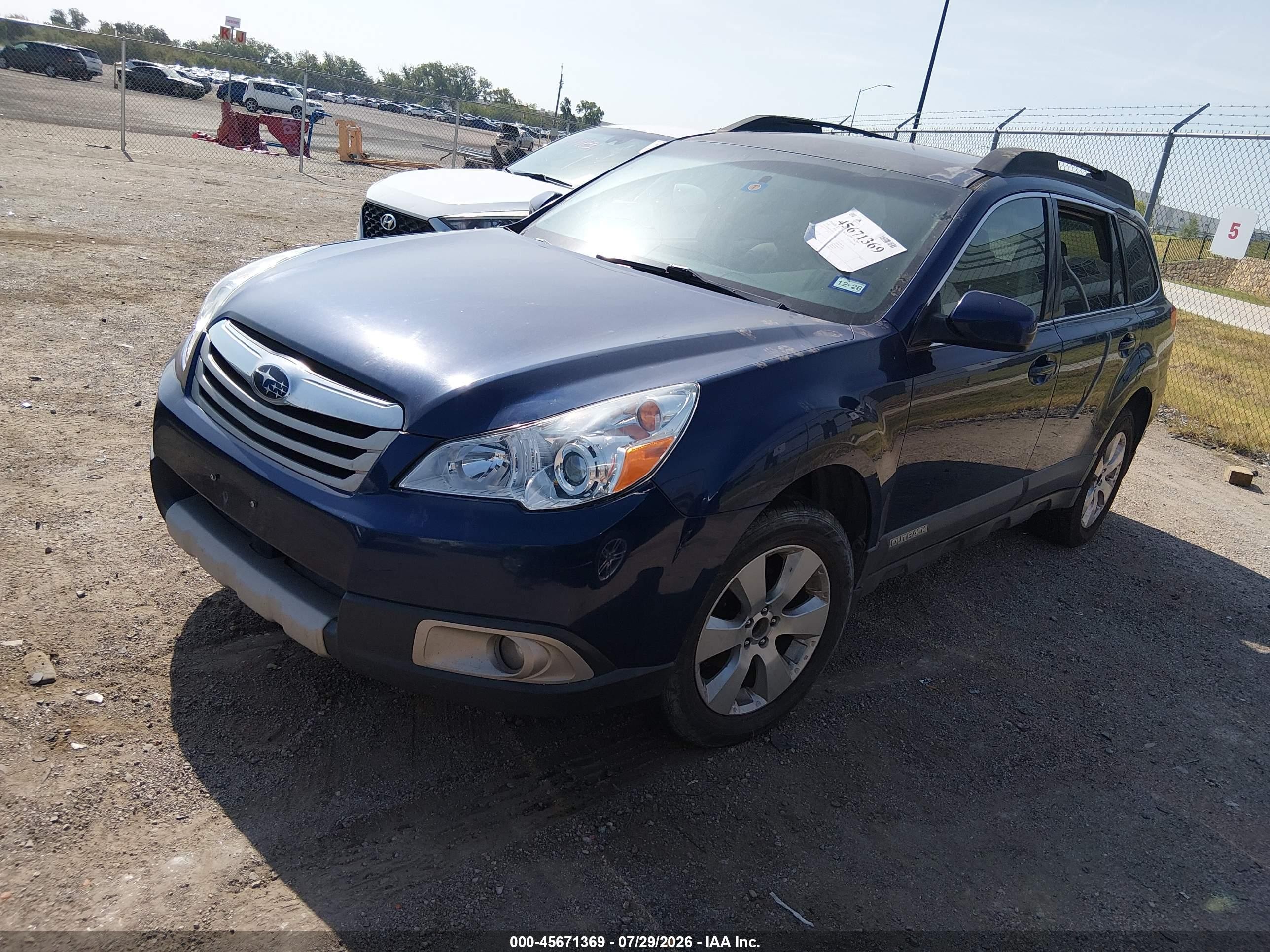 2010 Subaru Outback 2.5i Limited Синий vin: 4S4BRCKC2A3354587