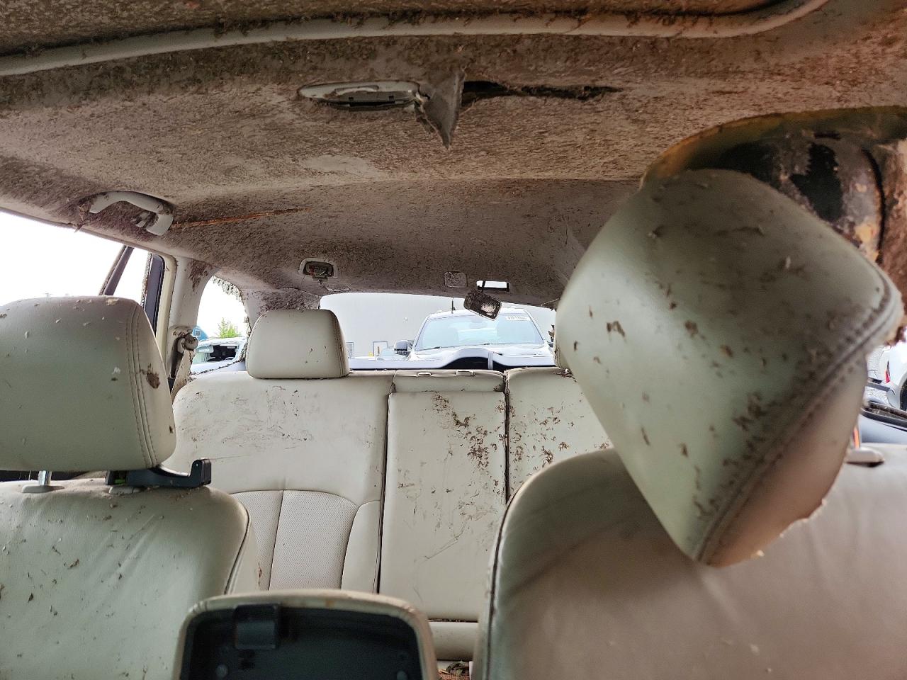 2013 Subaru Outback 2.5i Limited Белый vin: 4S4BRCKC2D3224605