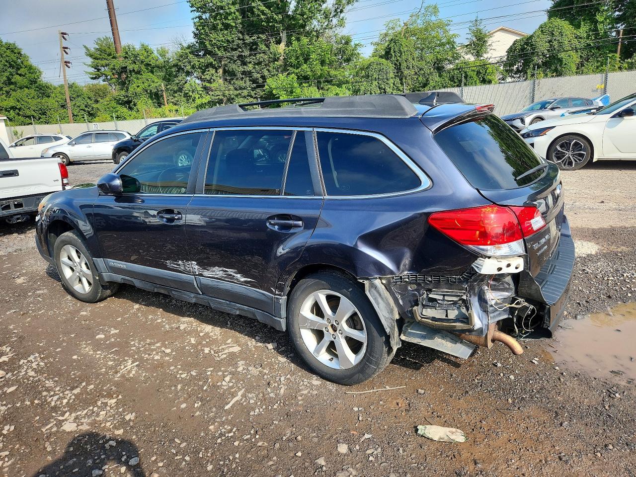 2013 Subaru Outback 2.5i Limited Gray vin: 4S4BRCKC2D3295626