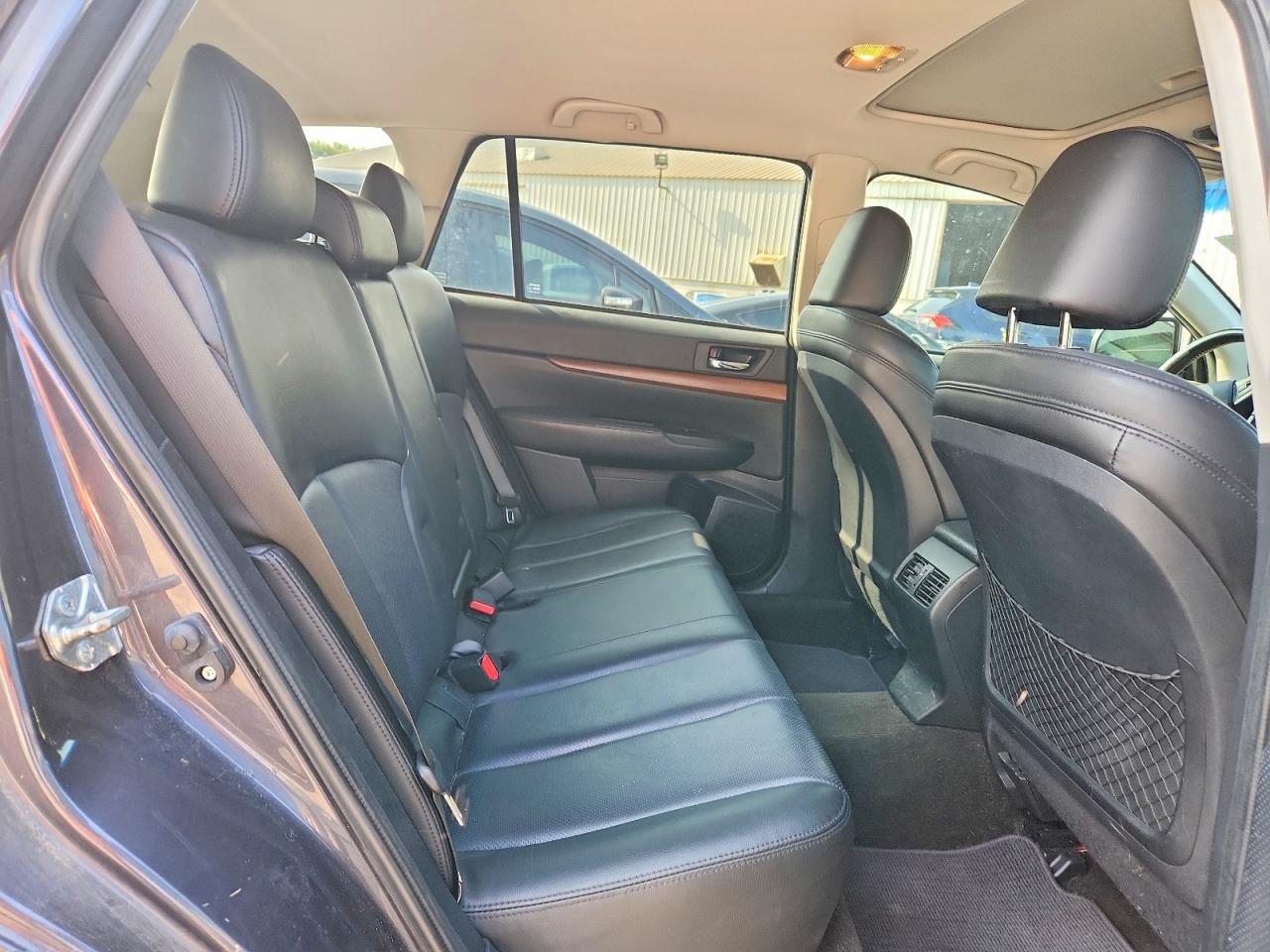 2013 Subaru Outback 2.5i Limited Gray vin: 4S4BRCKC2D3295626