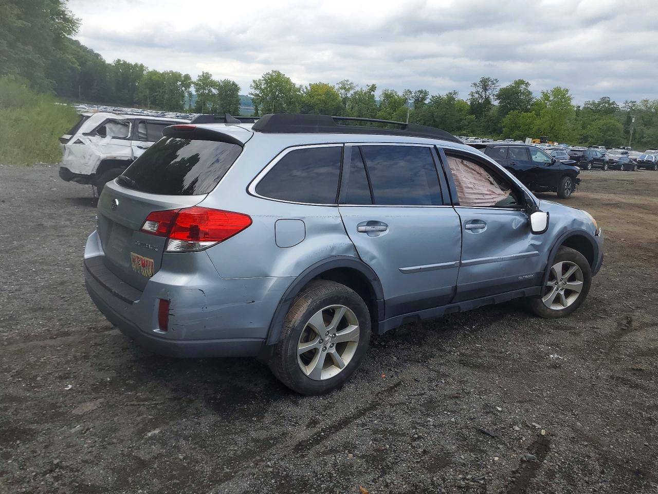 2013 Subaru Outback 2.5i Limited Silver vin: 4S4BRCKC2D3308830