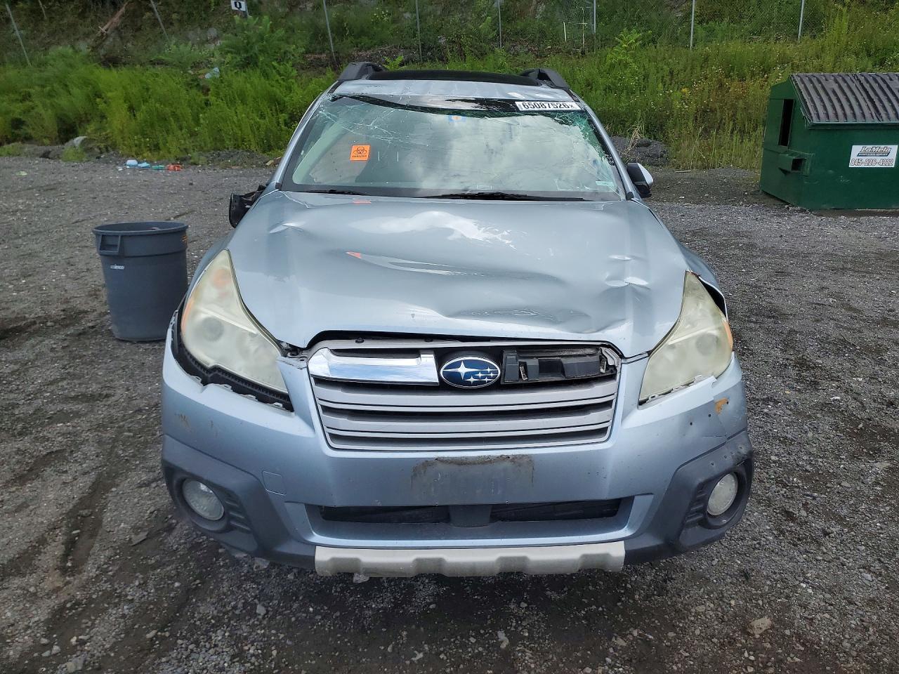 2013 Subaru Outback 2.5i Limited Silver vin: 4S4BRCKC2D3308830
