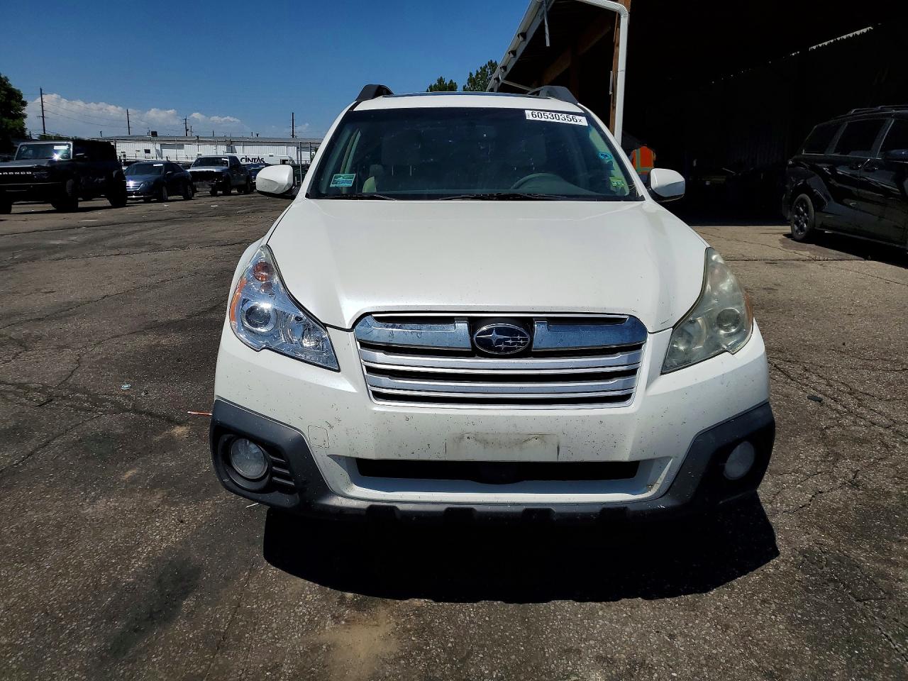2013 Subaru Outback 2.5i Limited White vin: 4S4BRCKC2D3311100