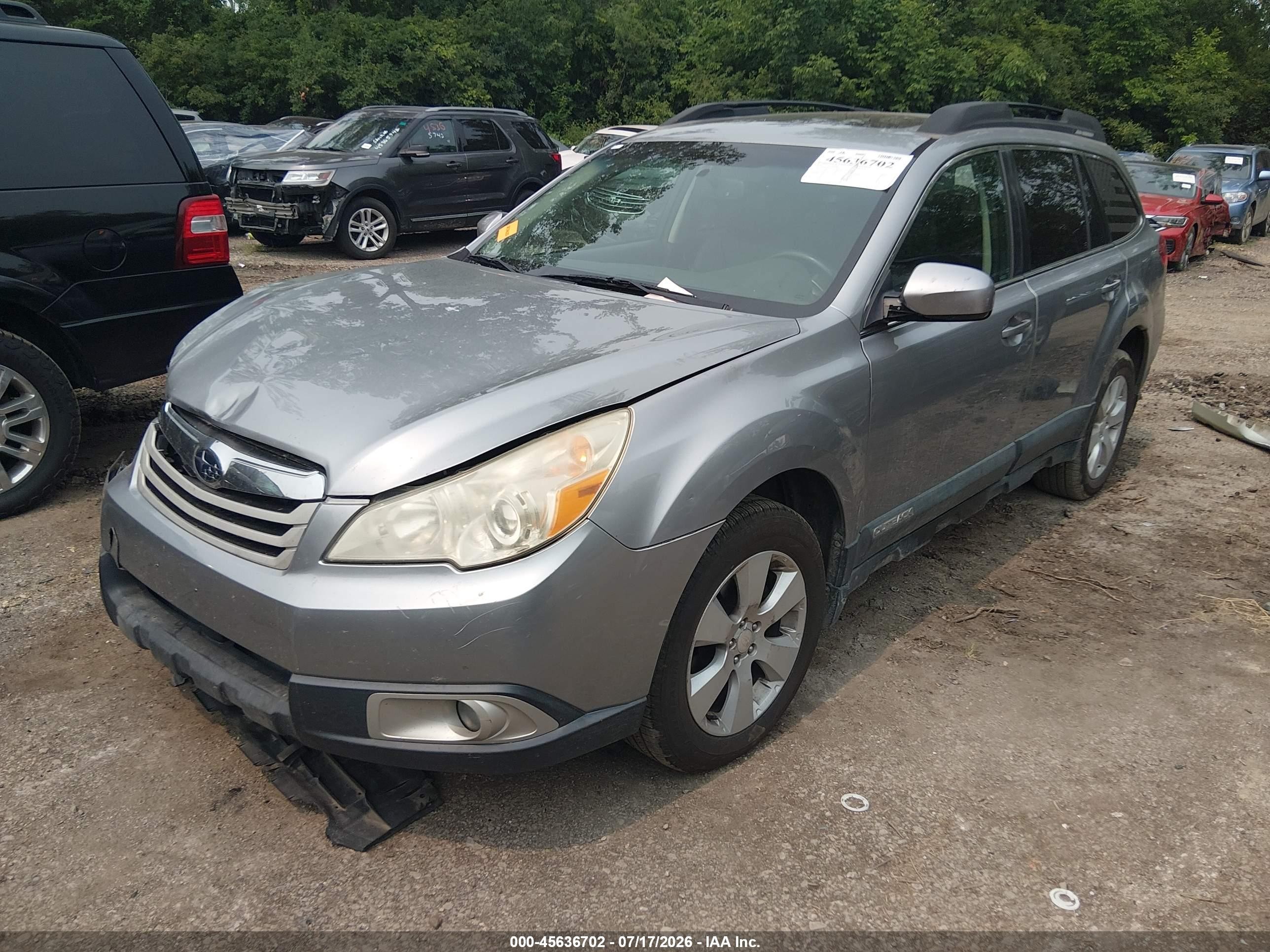 2010 Subaru Outback 2.5i Limited Silver vin: 4S4BRCKC3A3362102