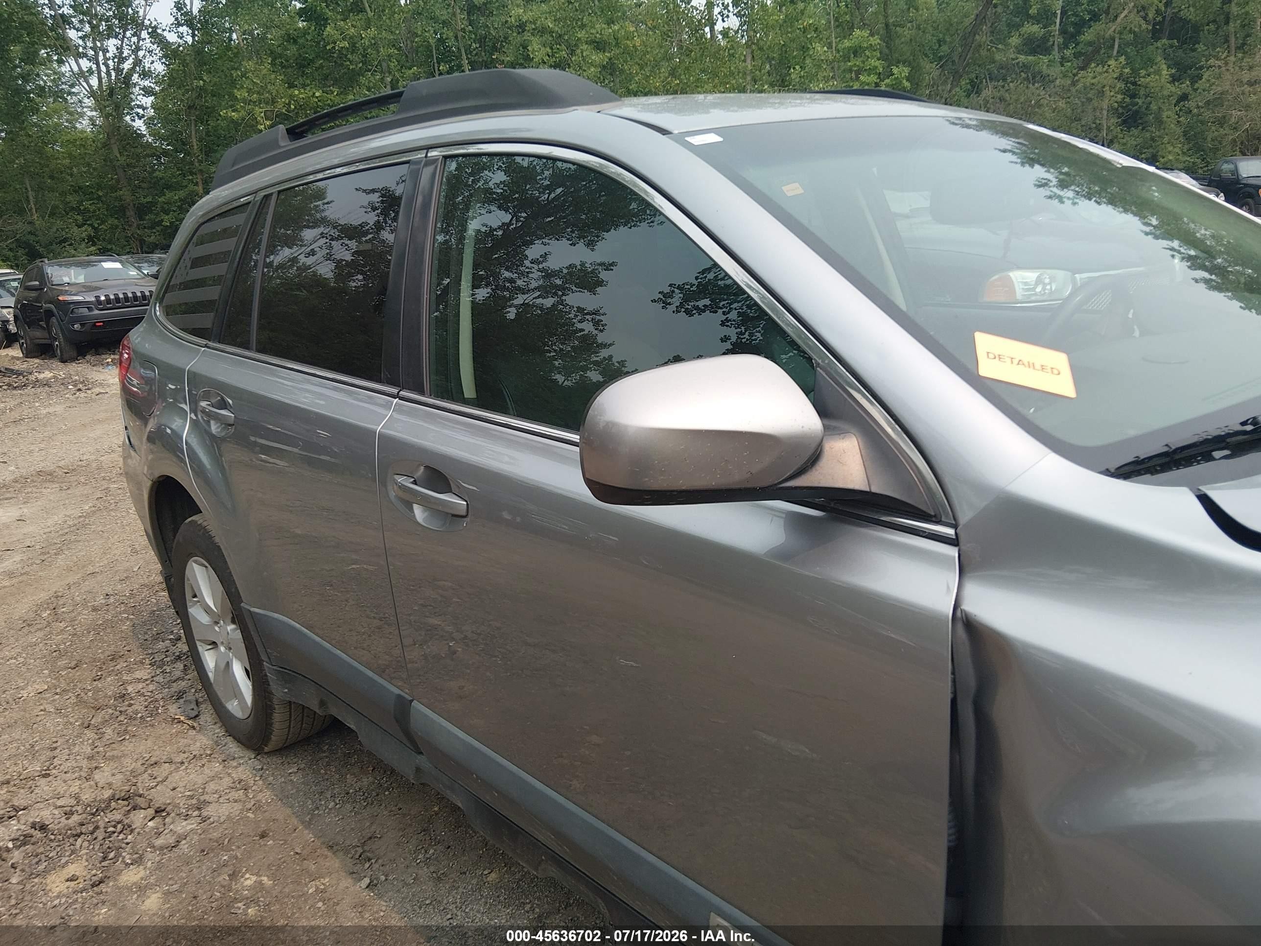 2010 Subaru Outback 2.5i Limited Silver vin: 4S4BRCKC3A3362102