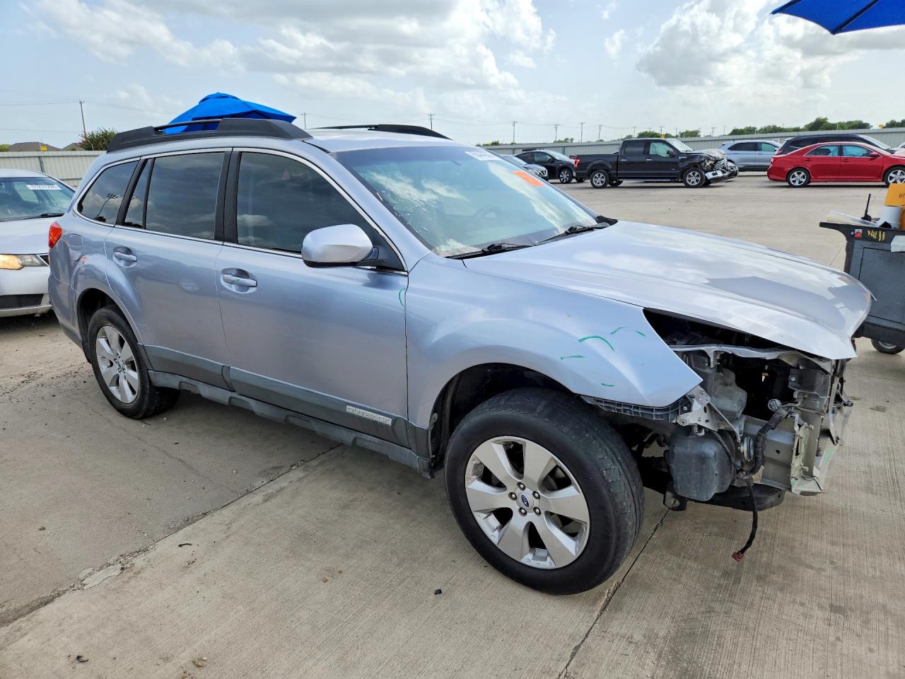 2012 Subaru Outback 2.5i Limited Silver vin: 4S4BRCKC3C3295424