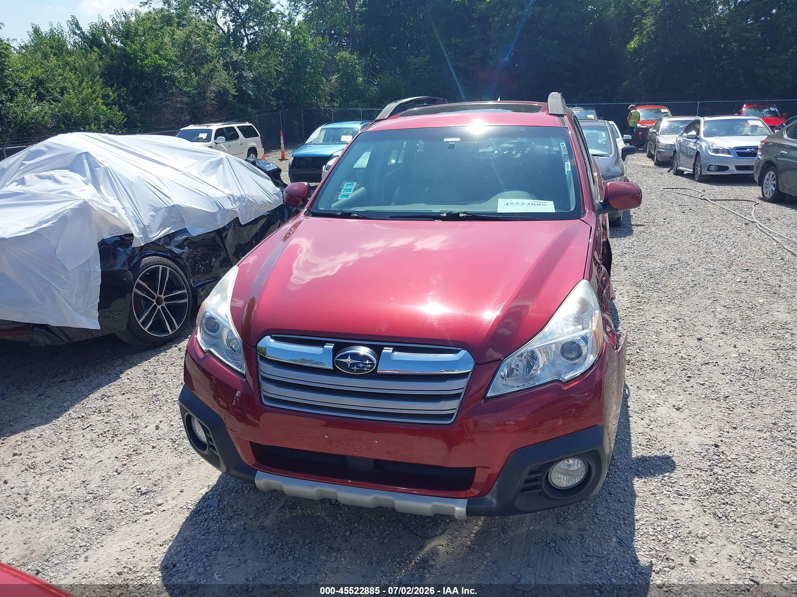 2013 Subaru Outback 2.5i Limited Red vin: 4S4BRCKC3D3246340