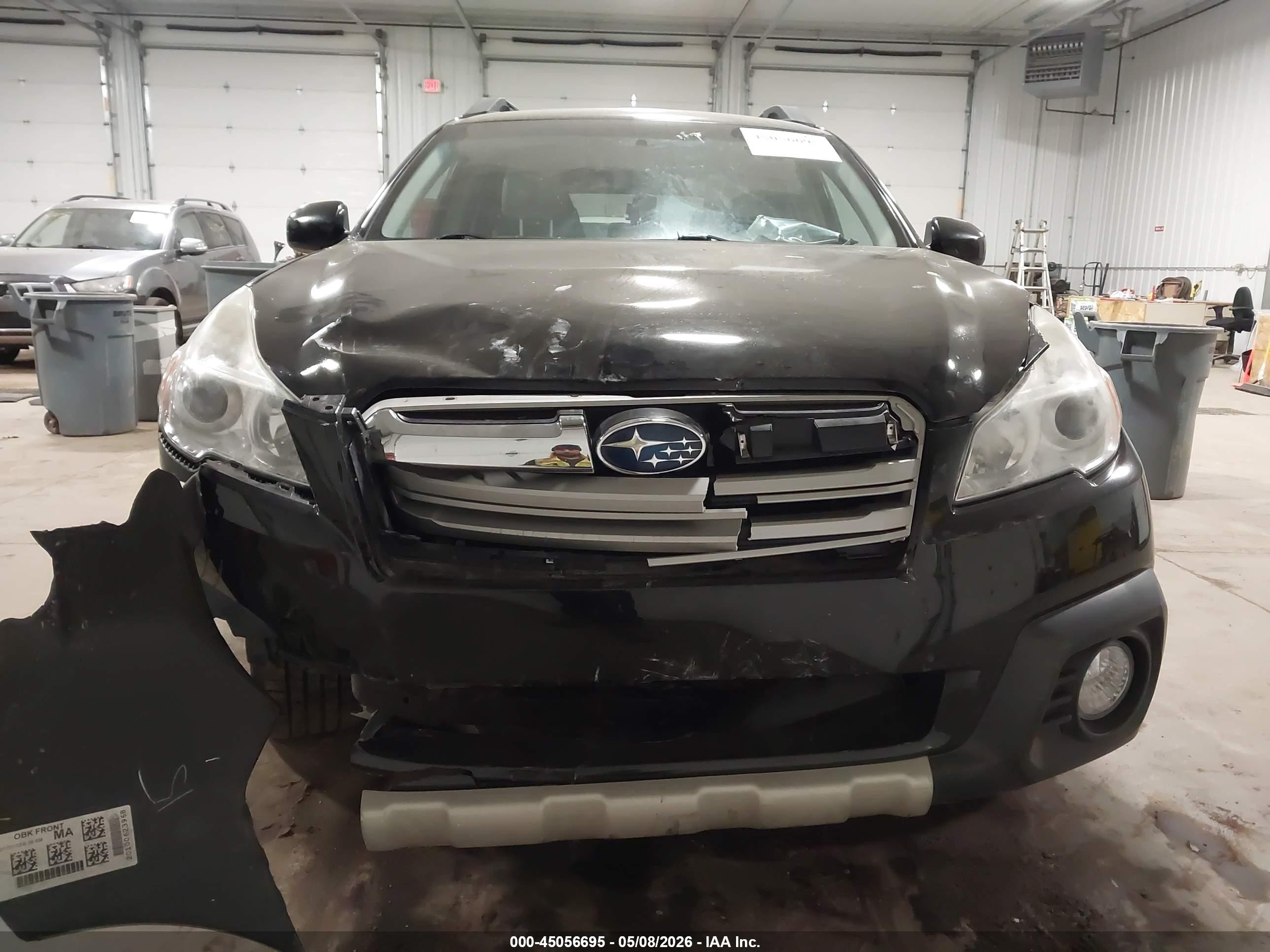 2013 Subaru Outback 2.5i Limited Black vin: 4S4BRCKC3D3282447