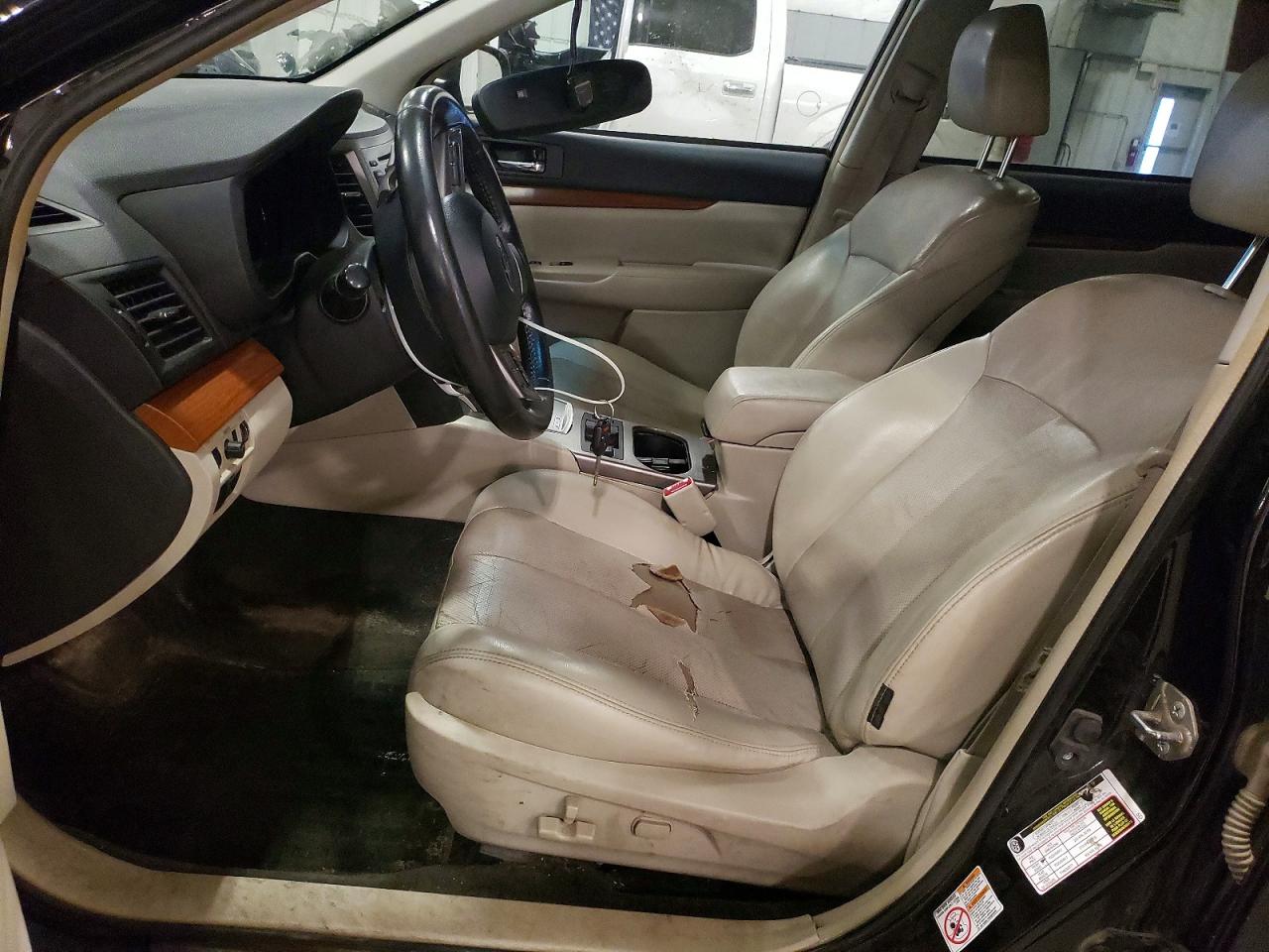 2013 Subaru Outback 2.5i Limited Black vin: 4S4BRCKC3D3292766