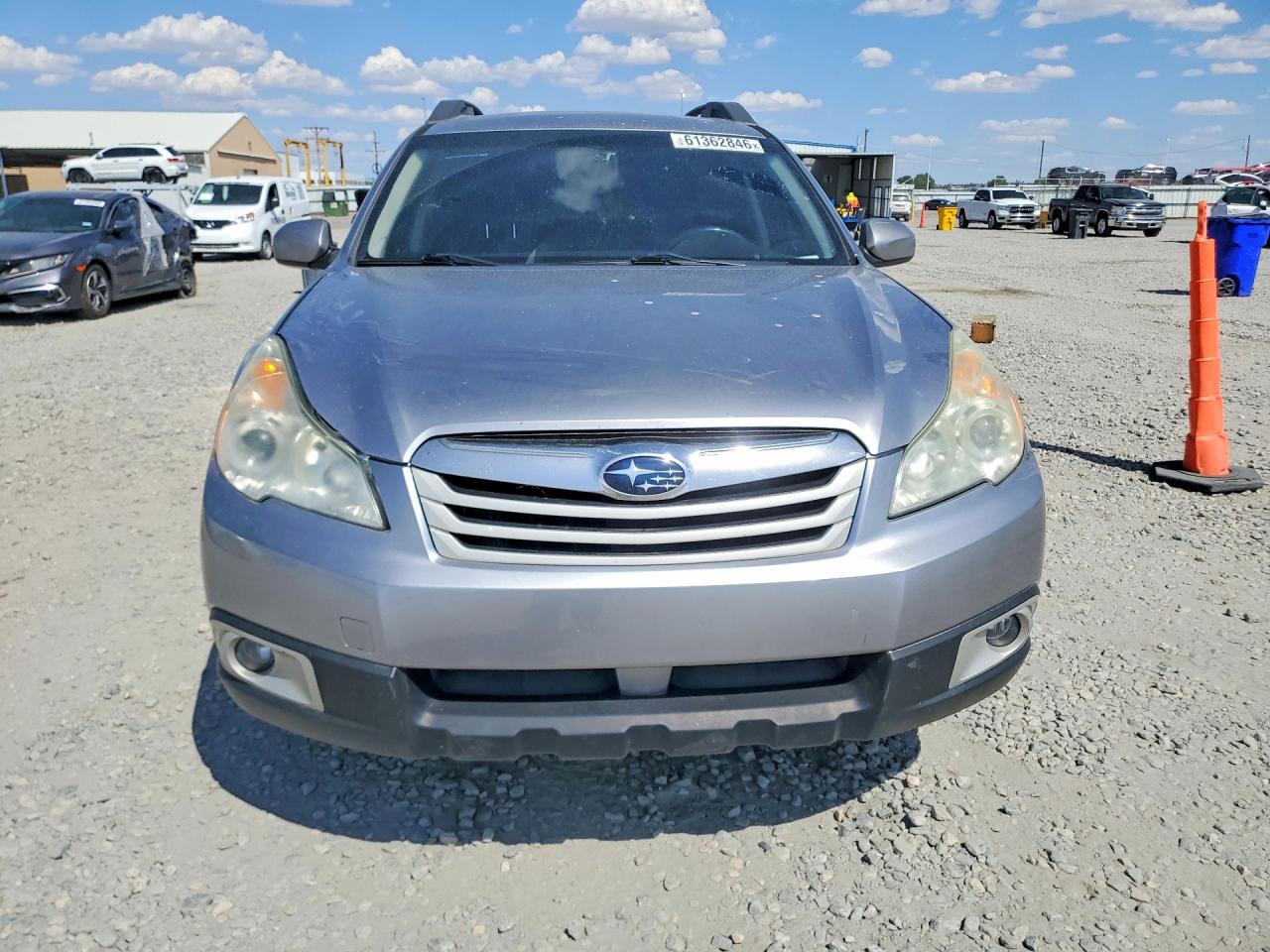 2010 Subaru Outback 2.5i Limited Silver vin: 4S4BRCKC4A3345860