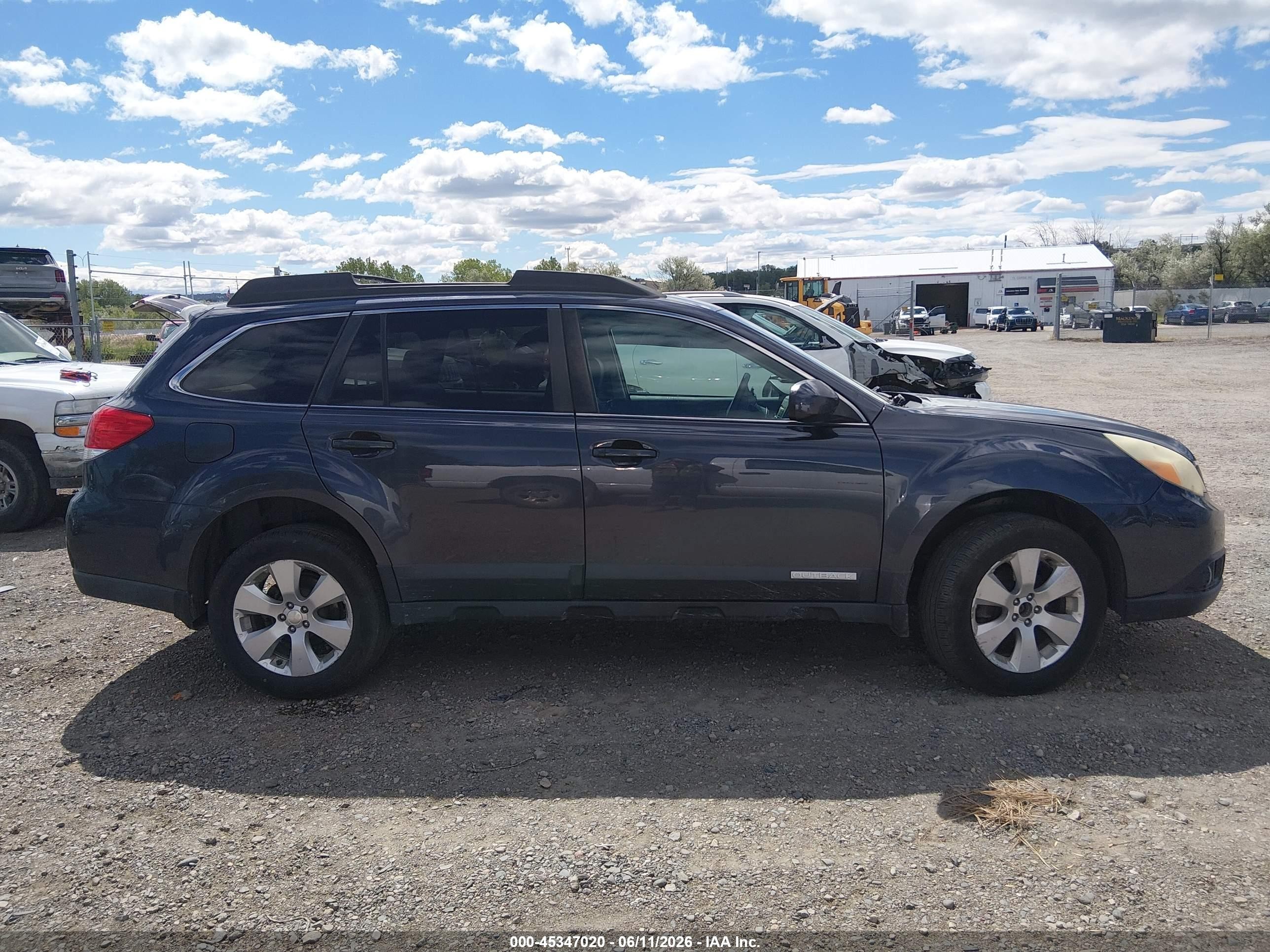 2010 Subaru Outback 2.5i Limited Gray vin: 4S4BRCKC4A3356227