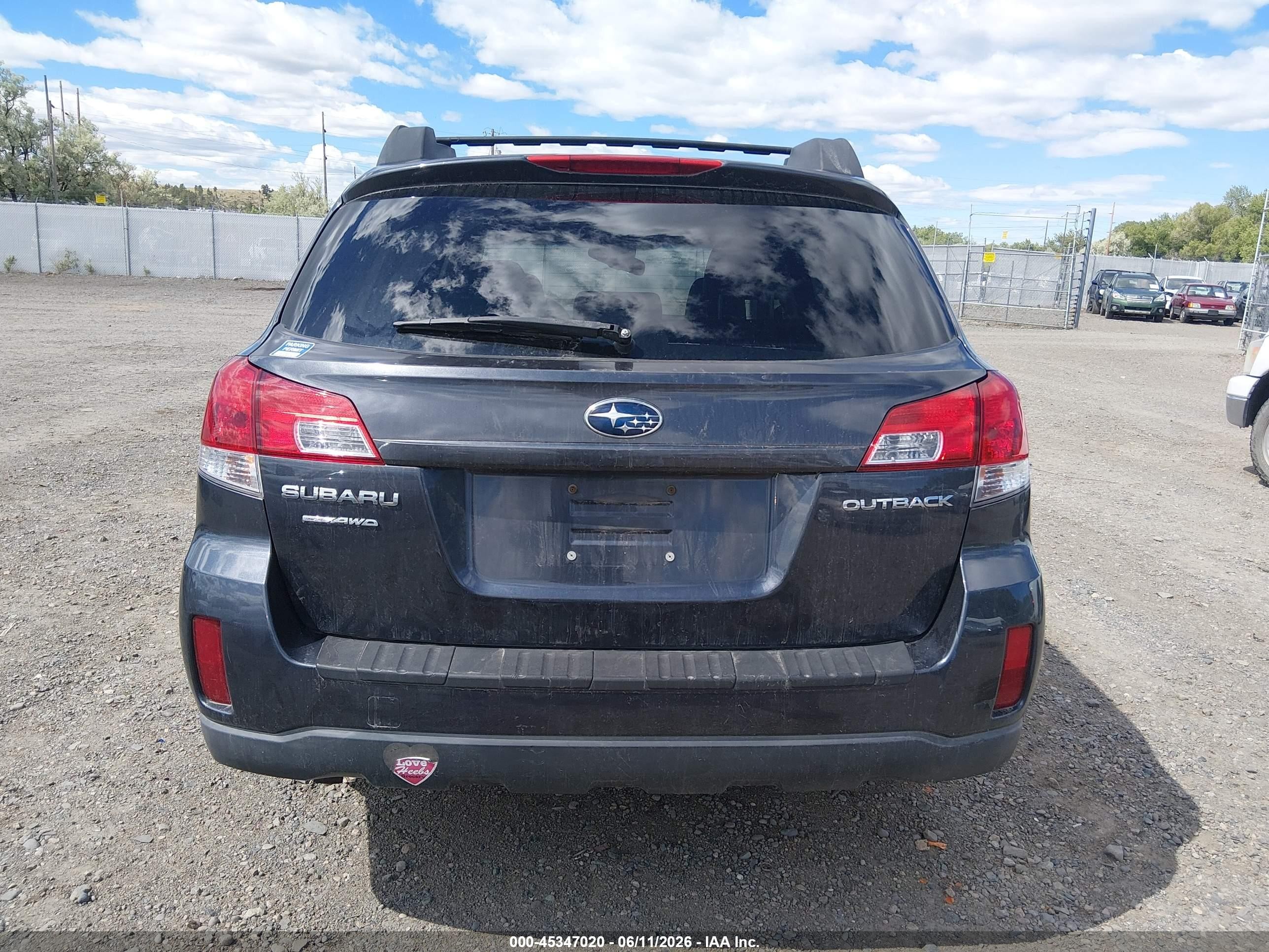 2010 Subaru Outback 2.5i Limited Gray vin: 4S4BRCKC4A3356227