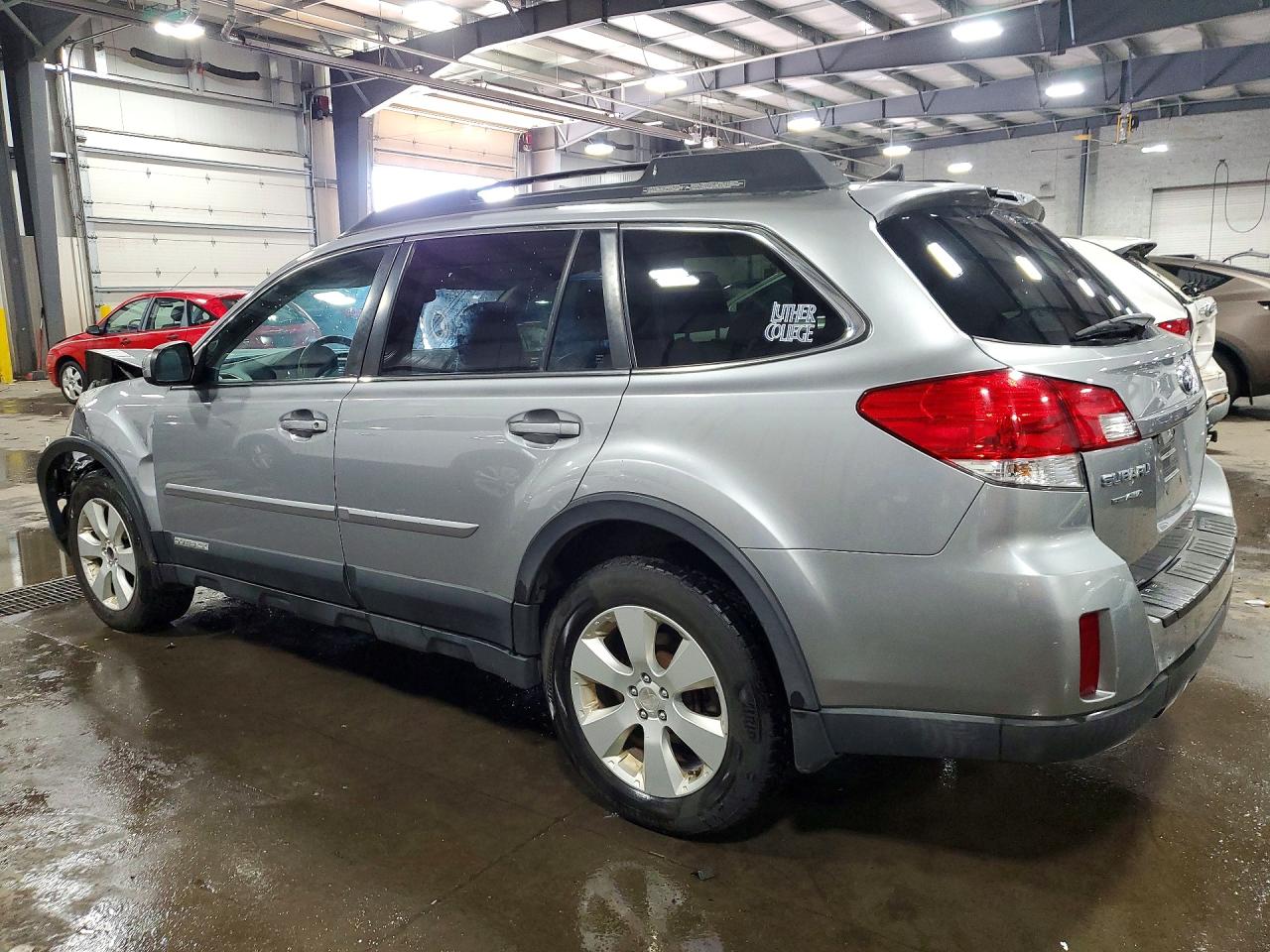 2011 Subaru Outback 2.5i Limited Silver vin: 4S4BRCKC4B3345584