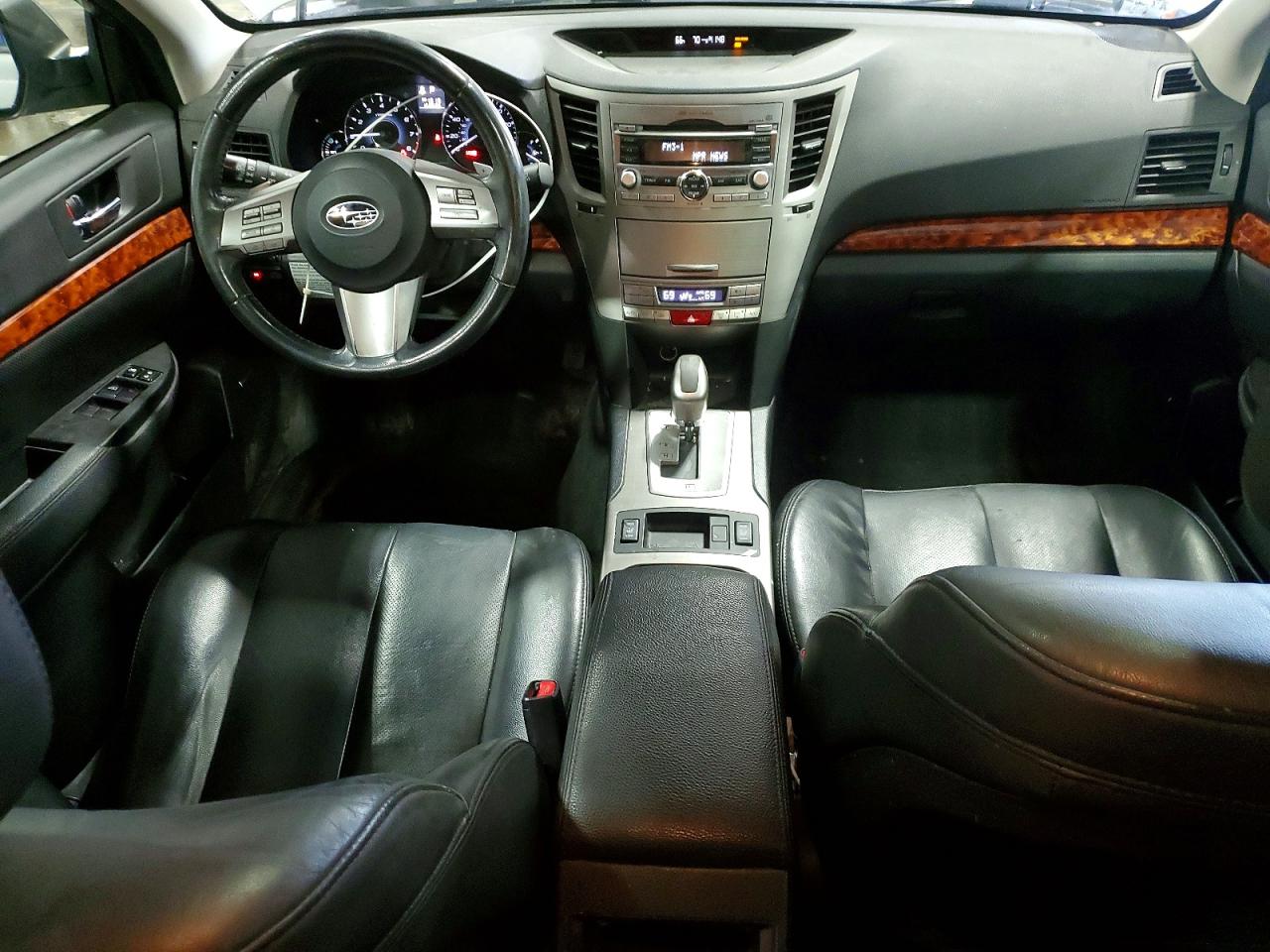 2011 Subaru Outback 2.5i Limited Silver vin: 4S4BRCKC4B3345584