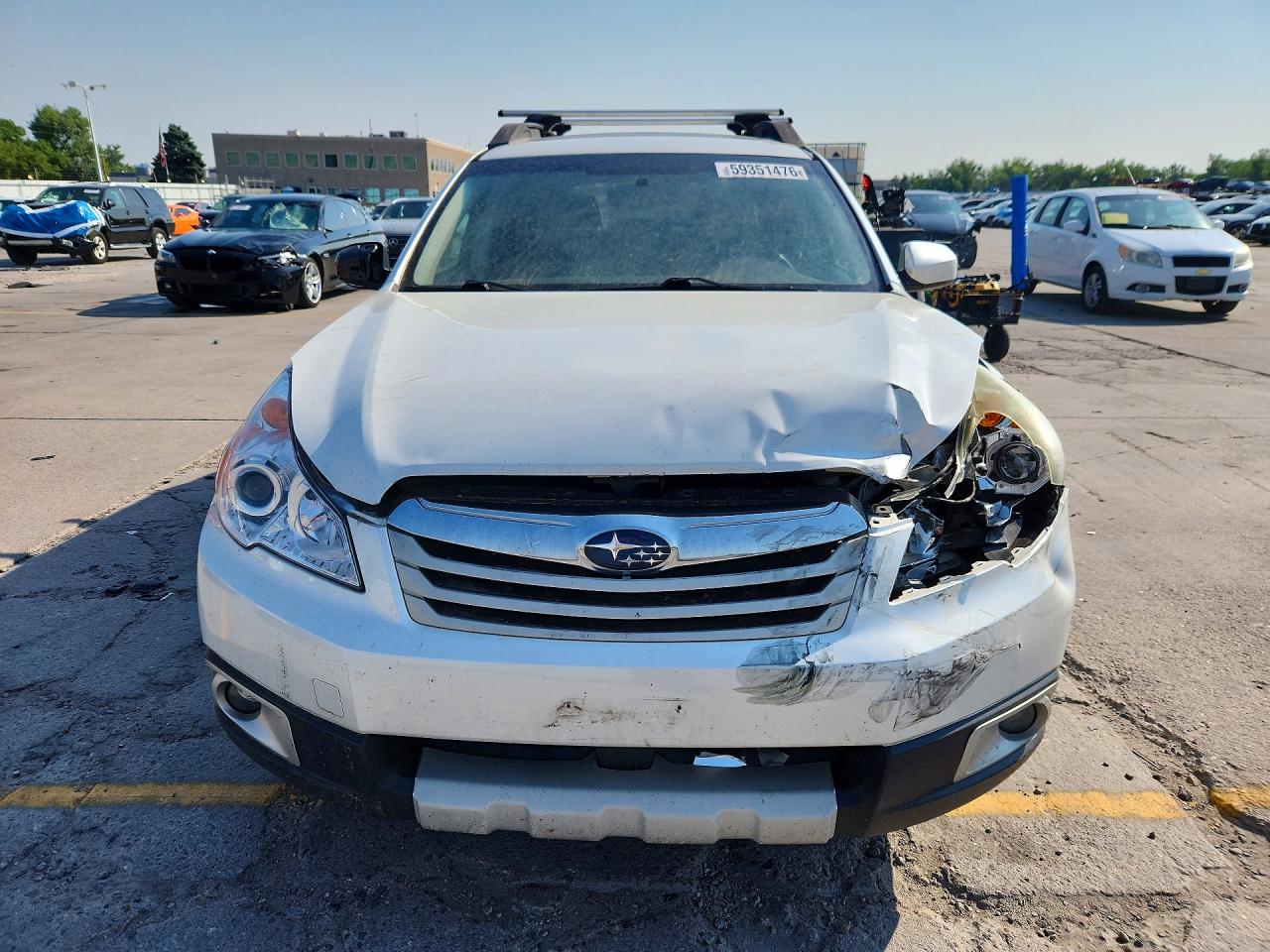 2011 Subaru Outback 2.5i Limited Белый vin: 4S4BRCKC4B3350316