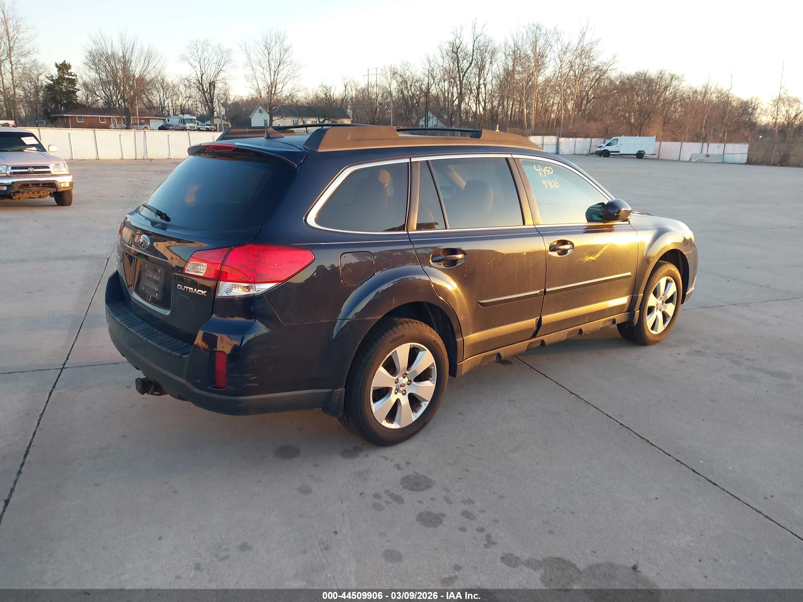 2012 Subaru Outback 2.5i Limited Blue vin: 4S4BRCKC4C3250766