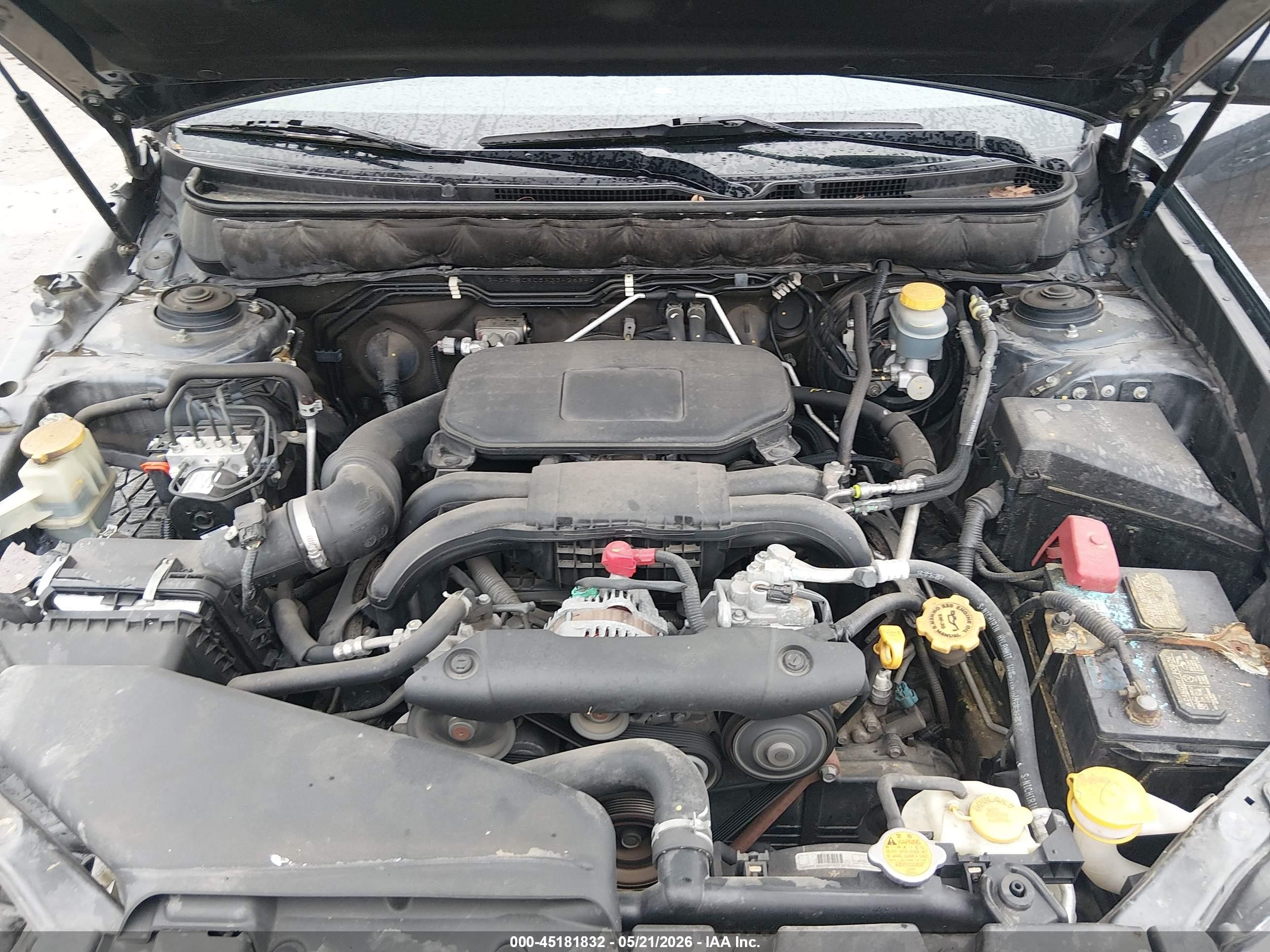 2010 Subaru Outback 2.5i Limited Серый vin: 4S4BRCKC5A3342689