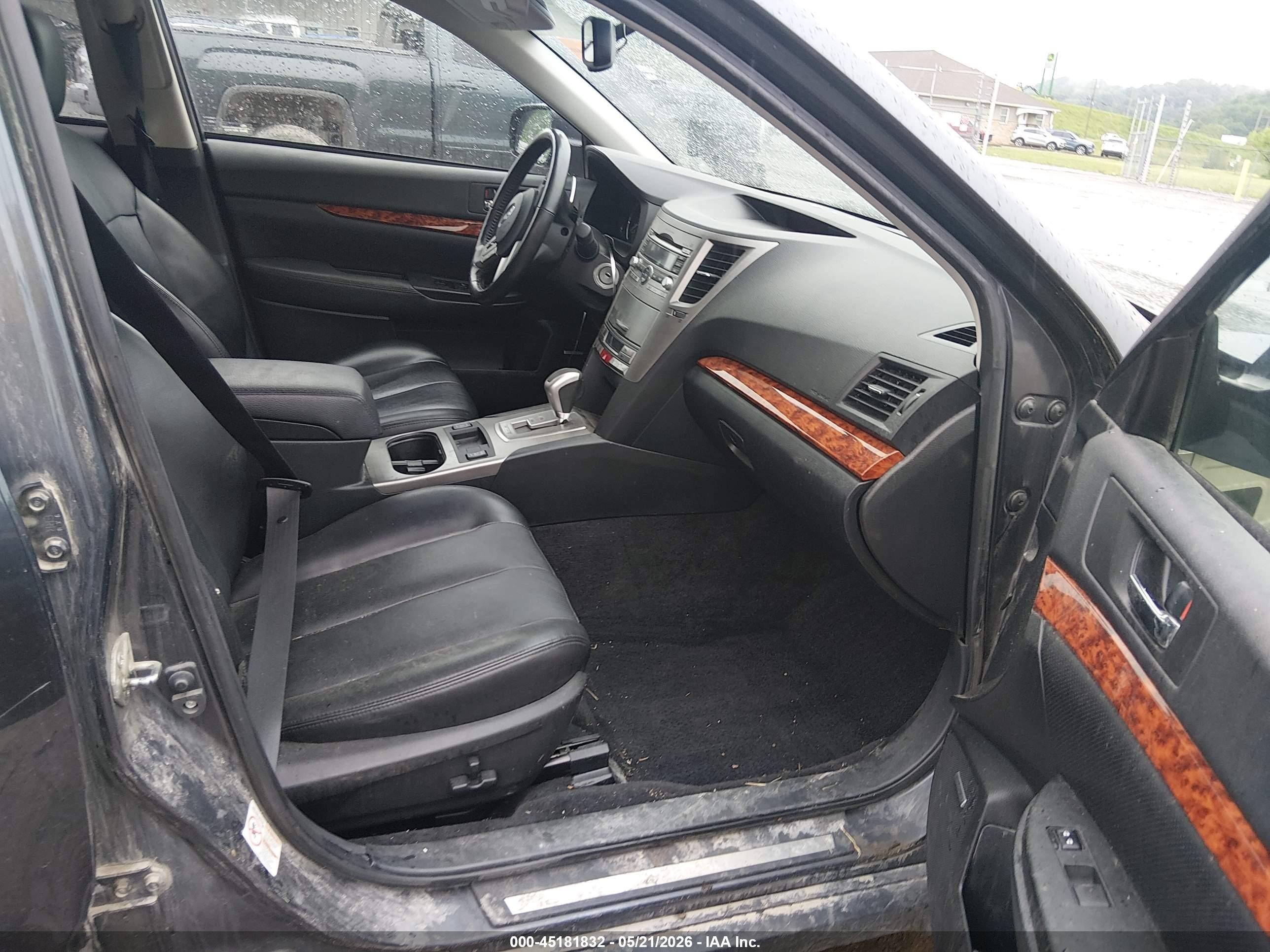 2010 Subaru Outback 2.5i Limited Серый vin: 4S4BRCKC5A3342689